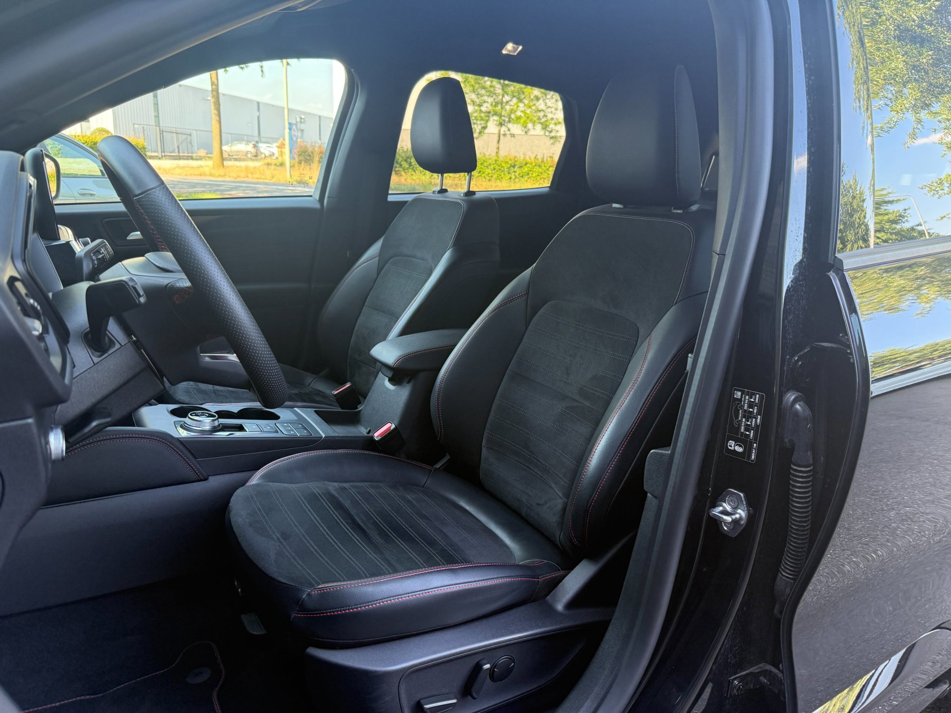 Ford Kuga 2.5 225pk PHEV ST-Line X (2022), foto 8