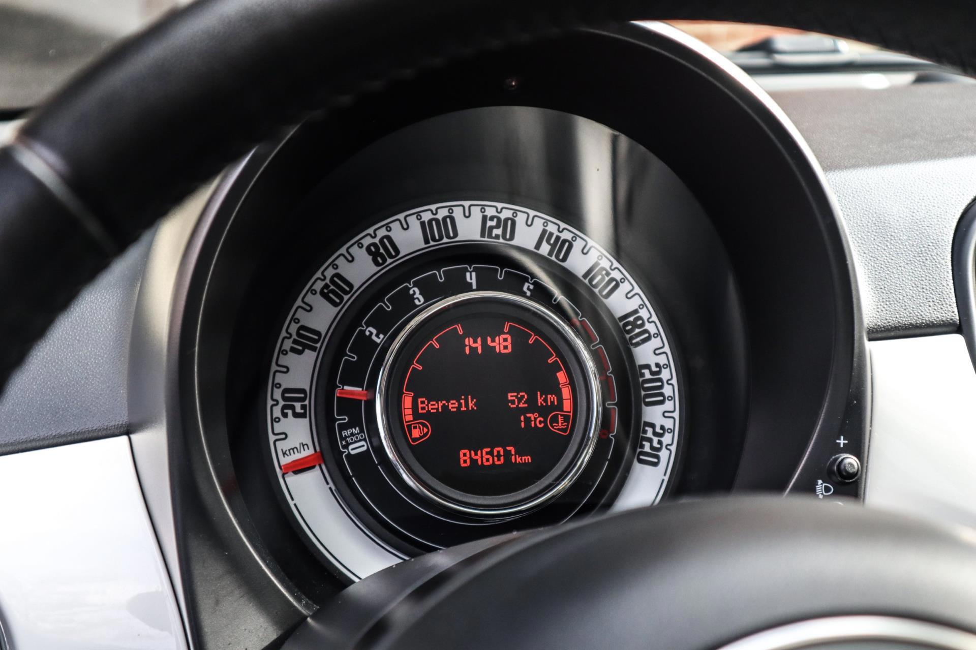 Fiat 500 0.9 TwinAir Turbo Lounge (2016), foto 17
