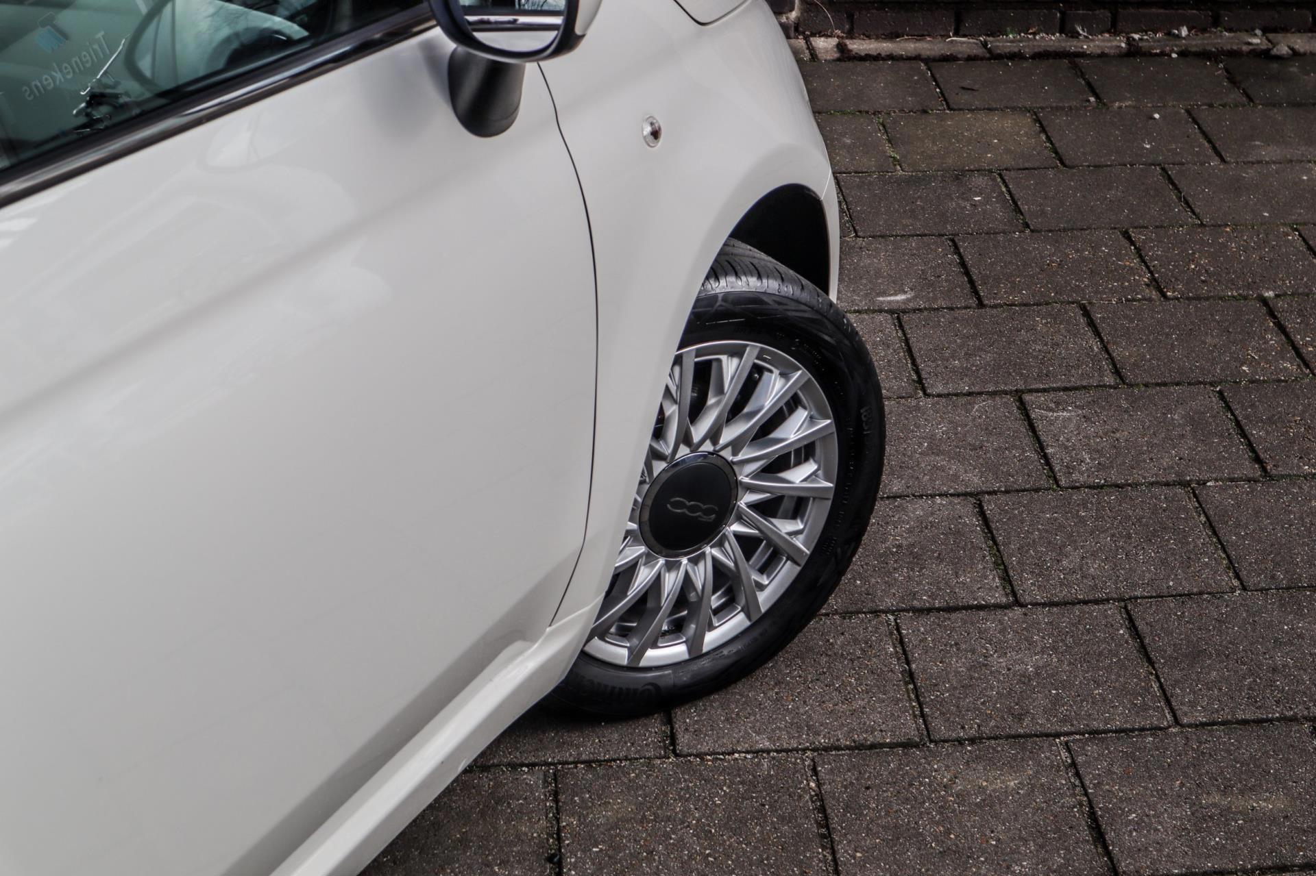 Fiat 500 0.9 TwinAir Turbo Lounge (2016), foto 9