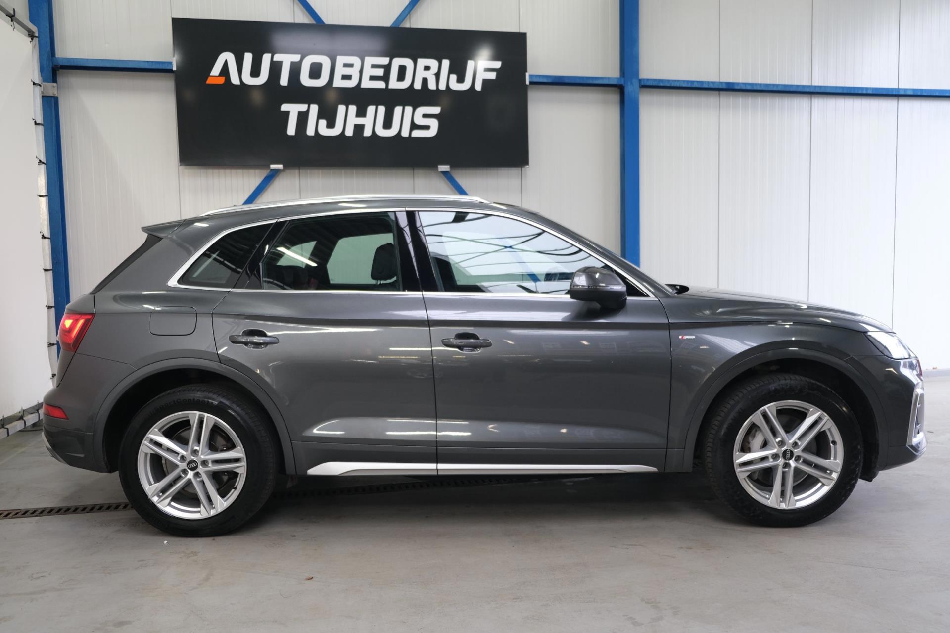 Audi Q5 50 TFSI e S edition 2x S-Line (2021), foto 2