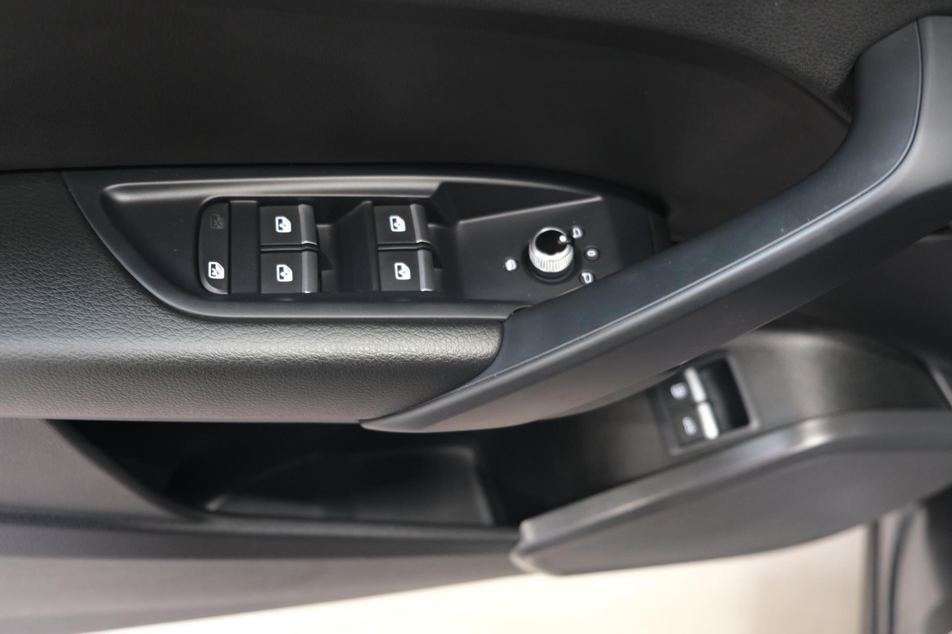 Audi Q5 50 TFSI e S edition 2x S-Line (2021), foto 13