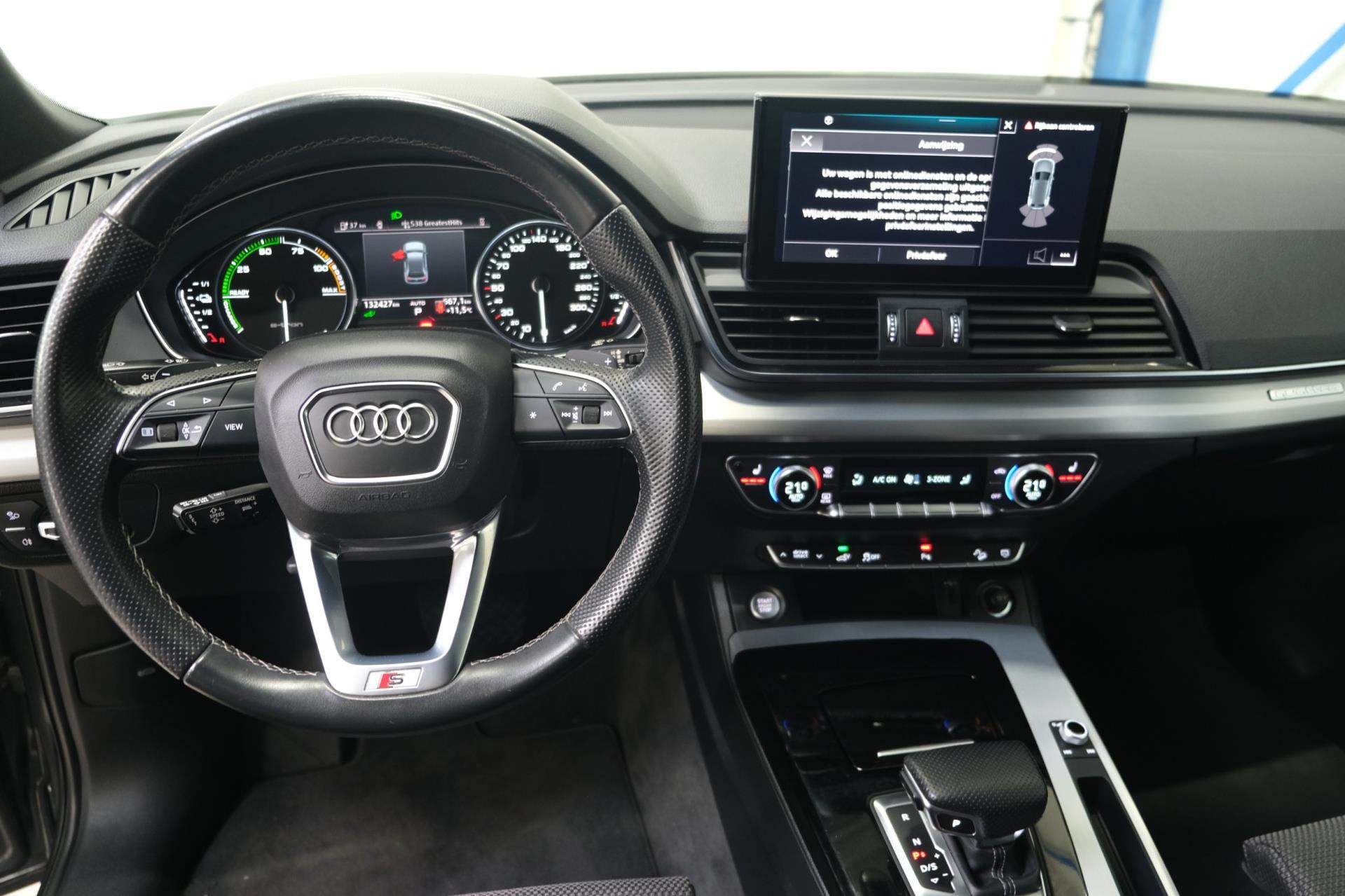 Audi Q5 50 TFSI e S edition 2x S-Line (2021), foto 15