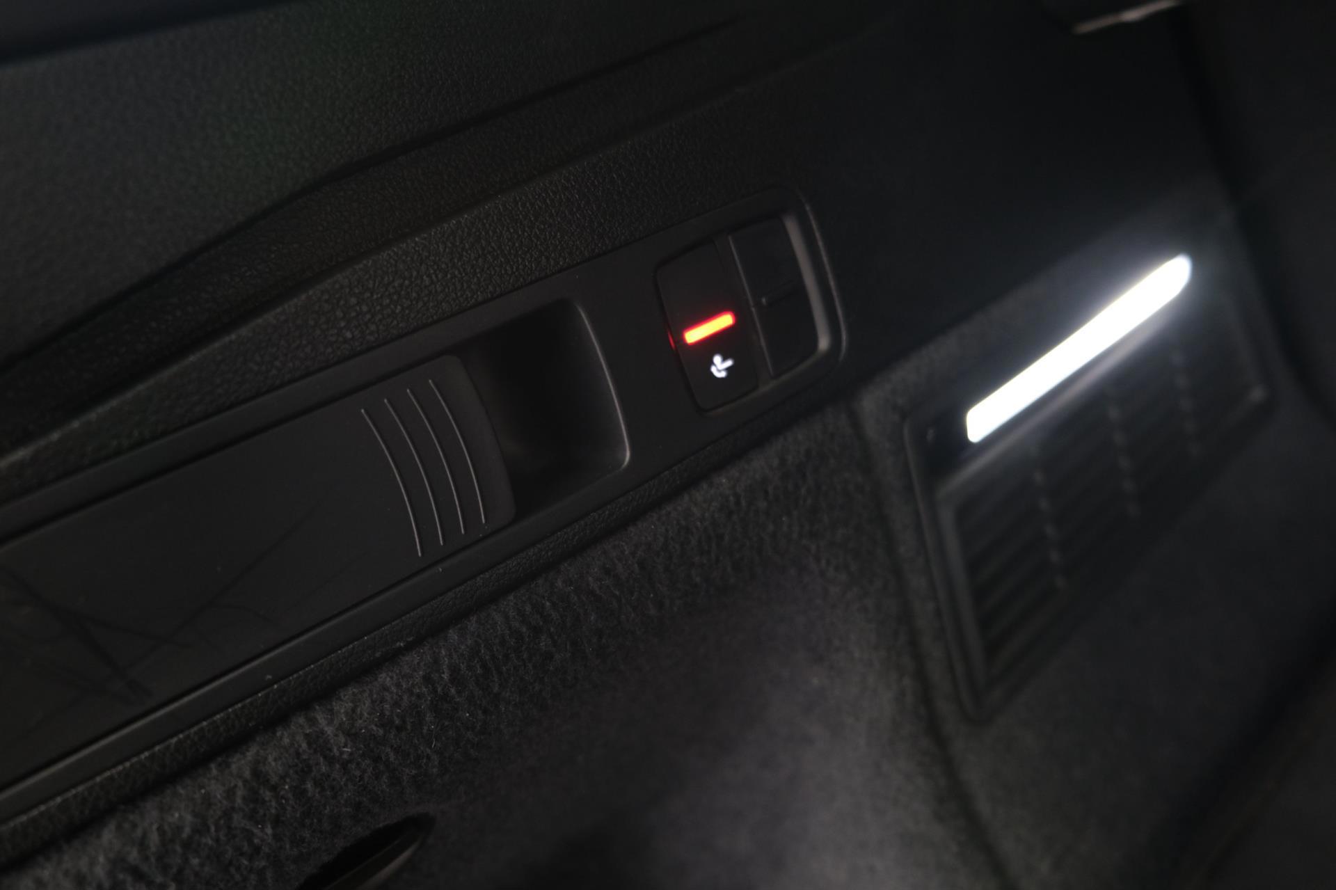 Audi Q5 50 TFSI e S edition 2x S-Line (2021), foto 9