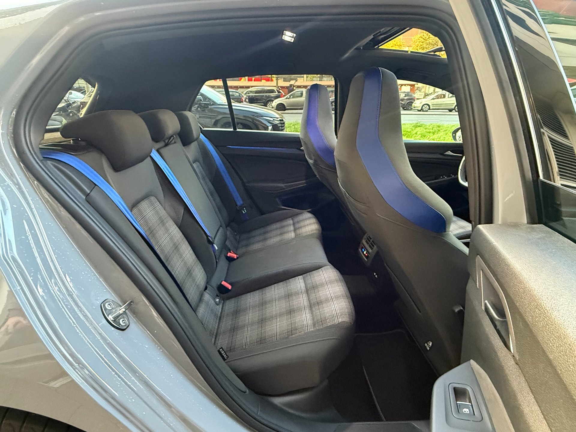 Volkswagen Golf 1.4 eHybrid GTE (2022), foto 10