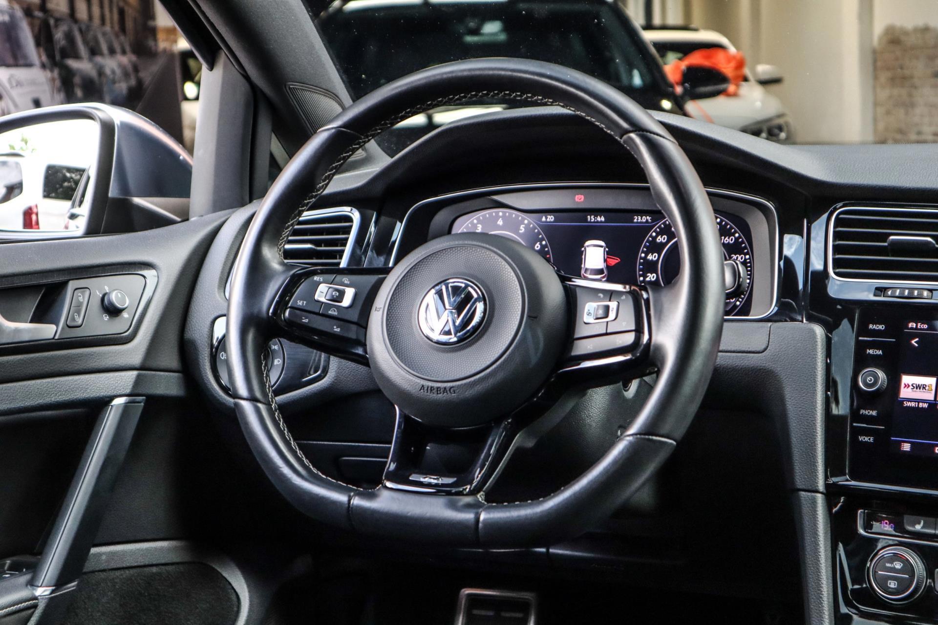 Volkswagen Golf 2.0 TSI 4Motion R (2018), foto 15