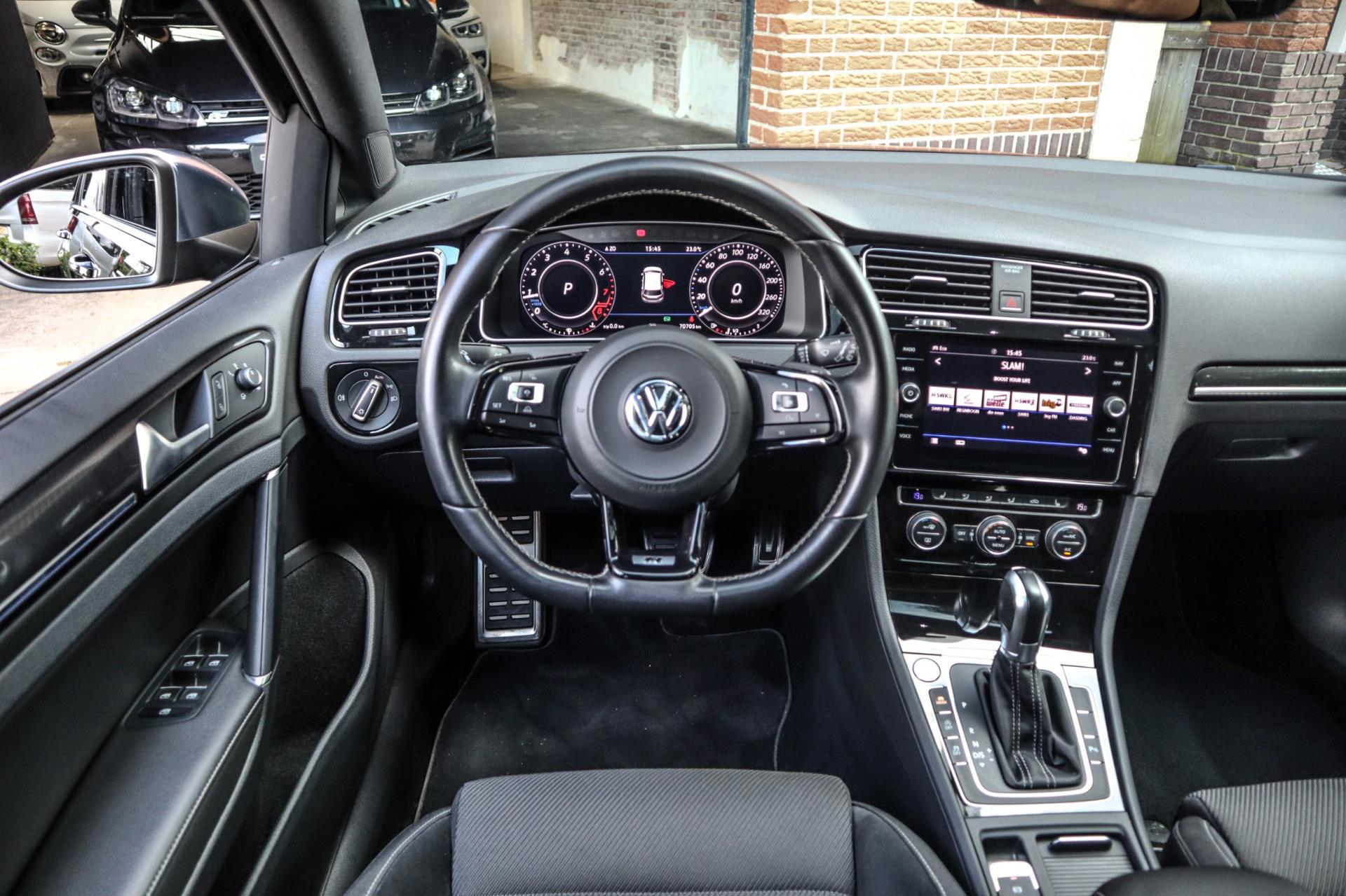 Volkswagen Golf 2.0 TSI 4Motion R (2018), foto 16