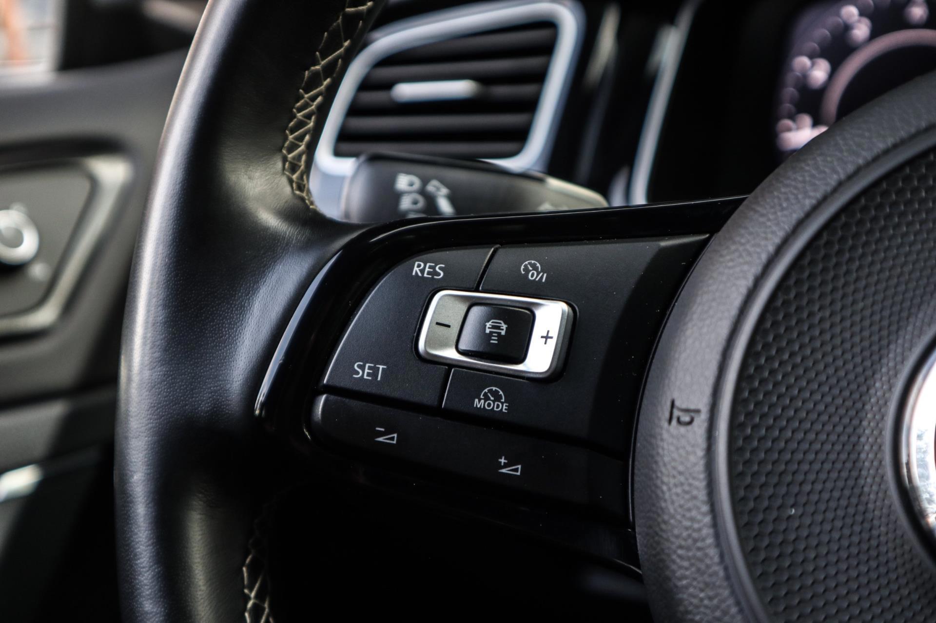 Volkswagen Golf 2.0 TSI 4Motion R (2018), foto 20