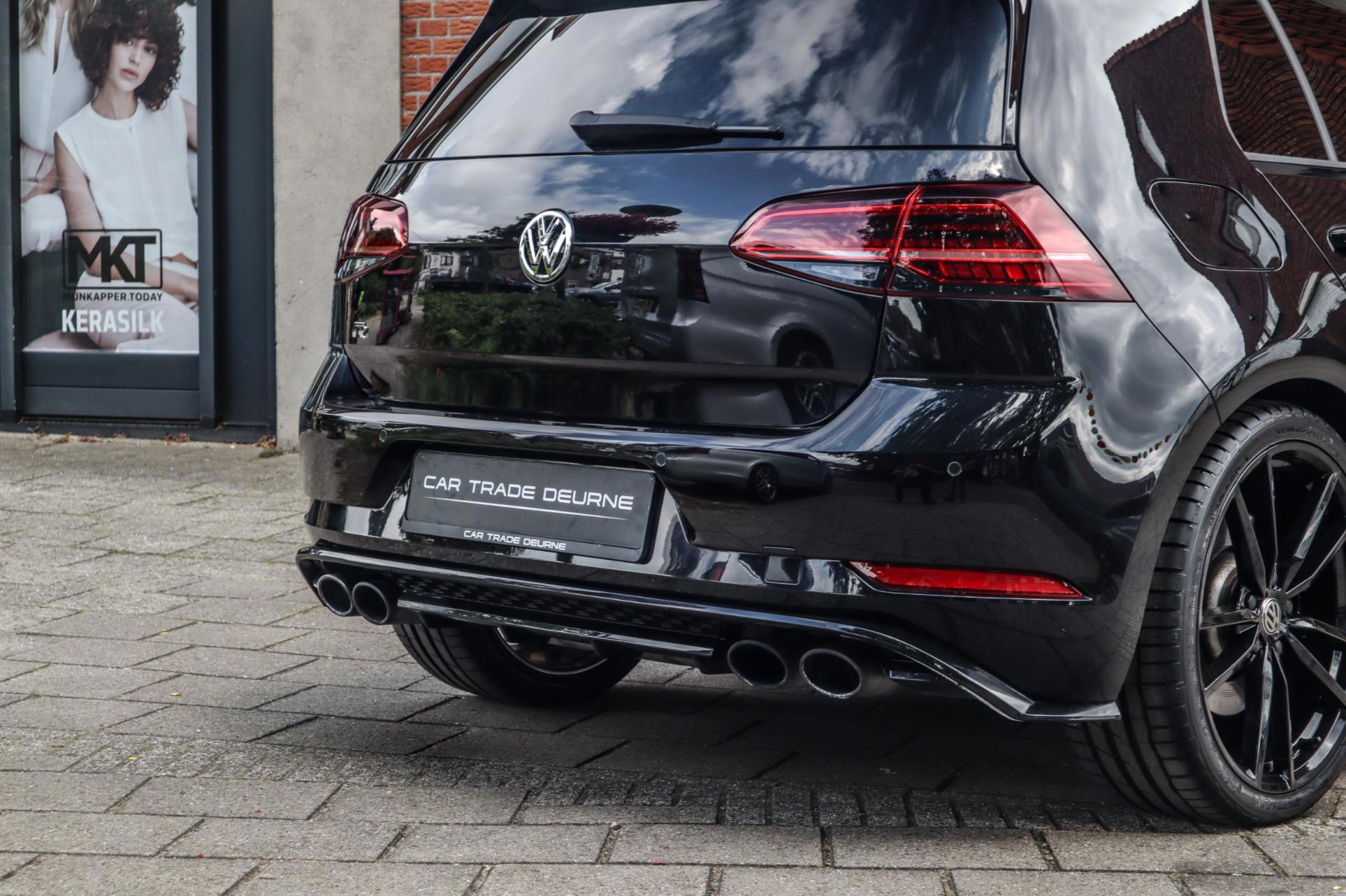 Volkswagen Golf 2.0 TSI 4Motion R (2018), foto 9