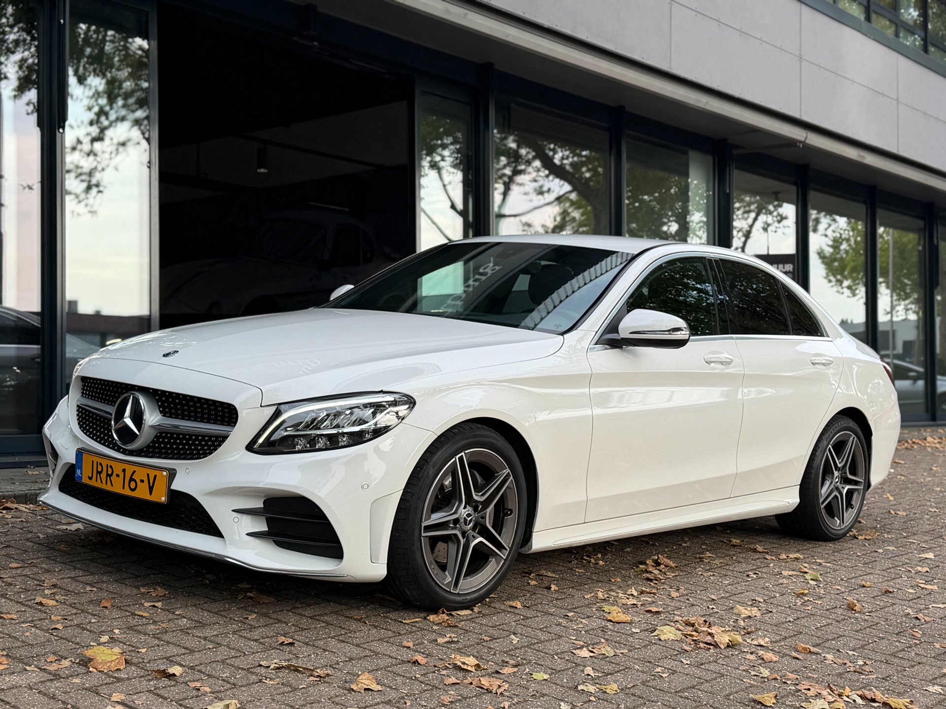Mercedes-Benz C-klasse 200 Business Solution AMG (2020), foto 1