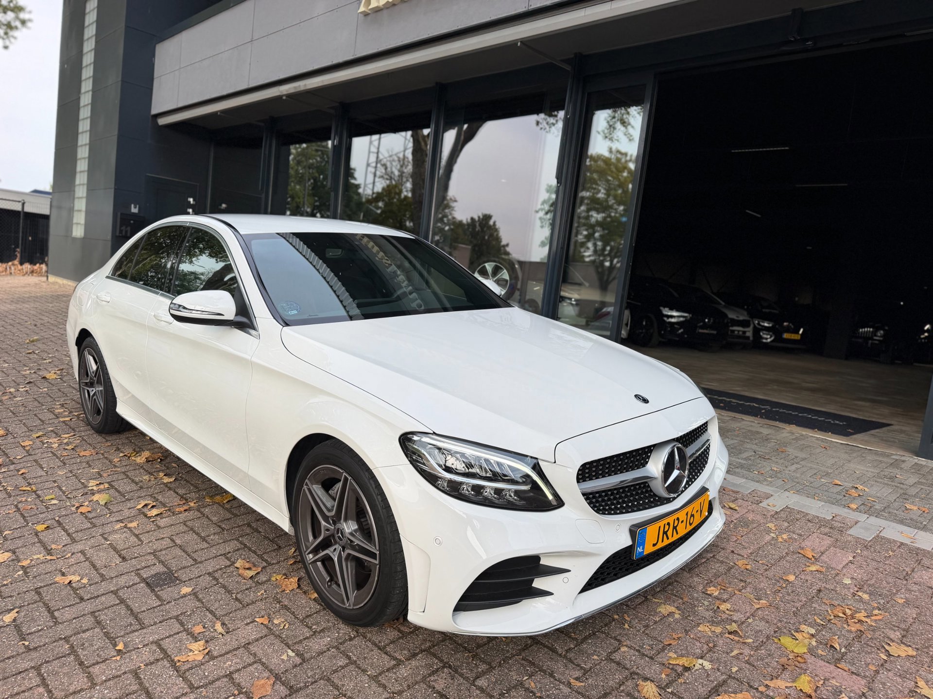 Mercedes-Benz C-klasse 200 Business Solution AMG (2020), foto 20