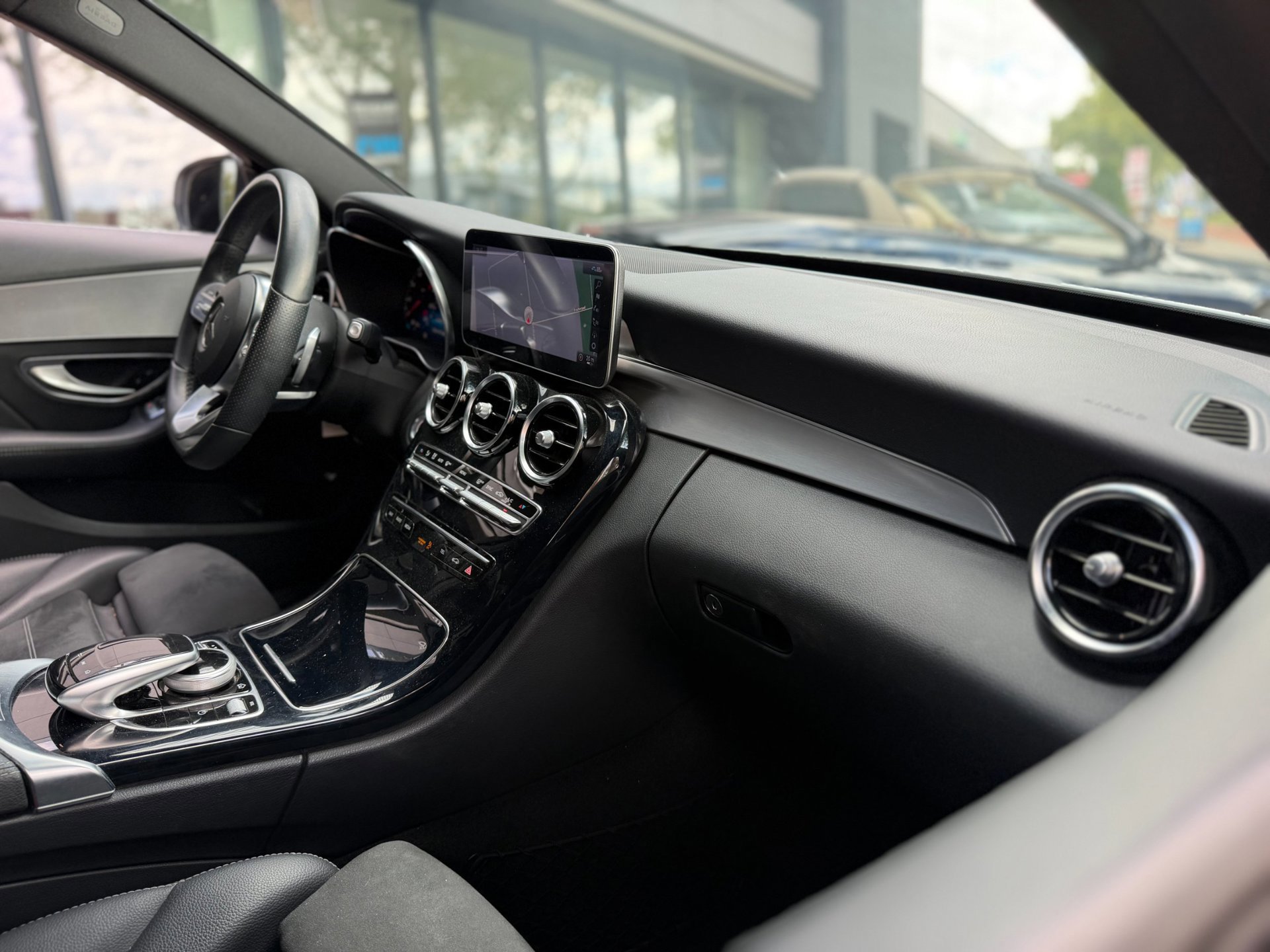 Mercedes-Benz C-klasse 200 Business Solution AMG (2020), foto 8