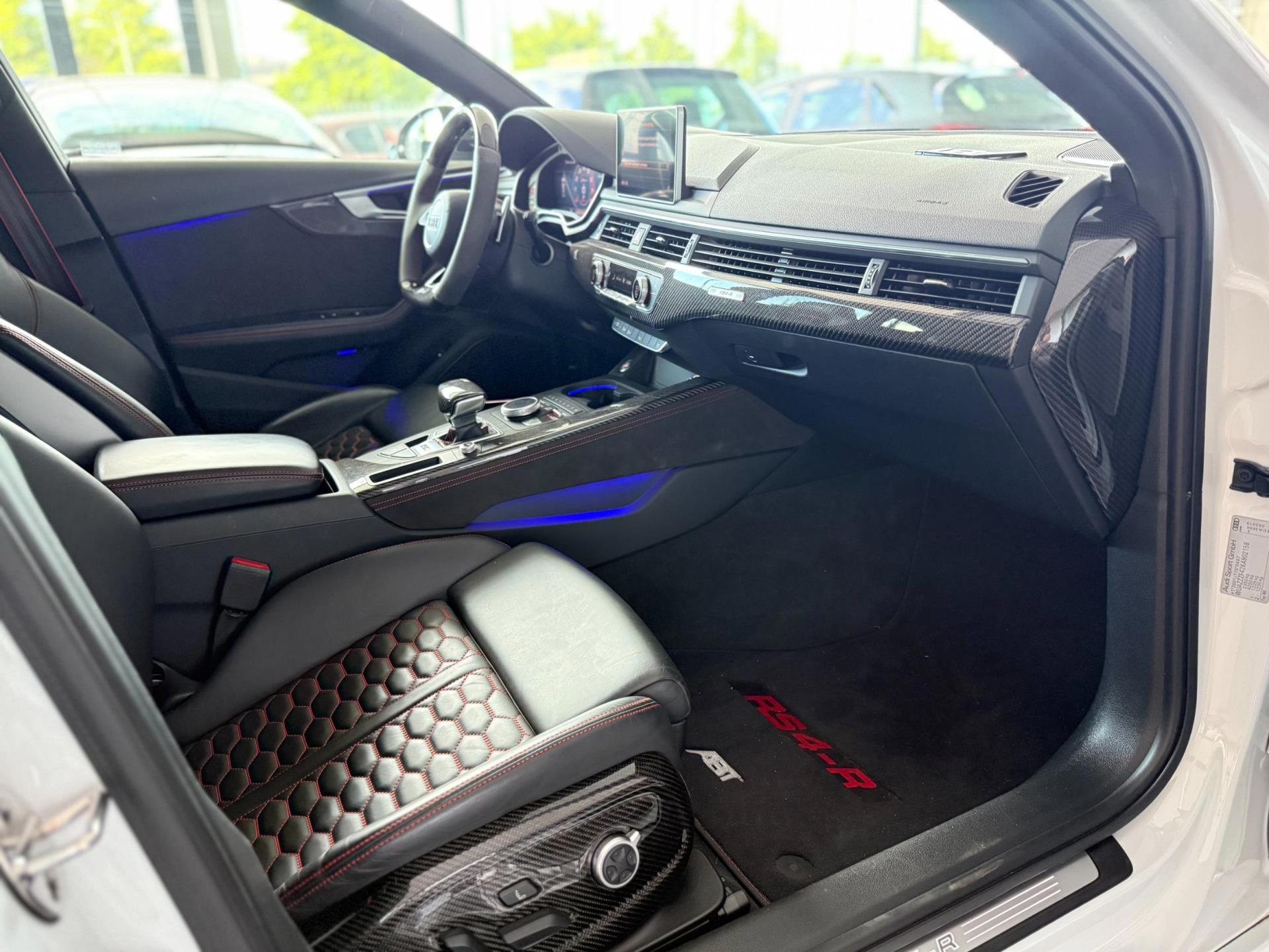 Audi A4 Avant 2.9 TFSI RS4-R ABT 550PK Quattro Pro Line Plus 1 (2019), foto 23