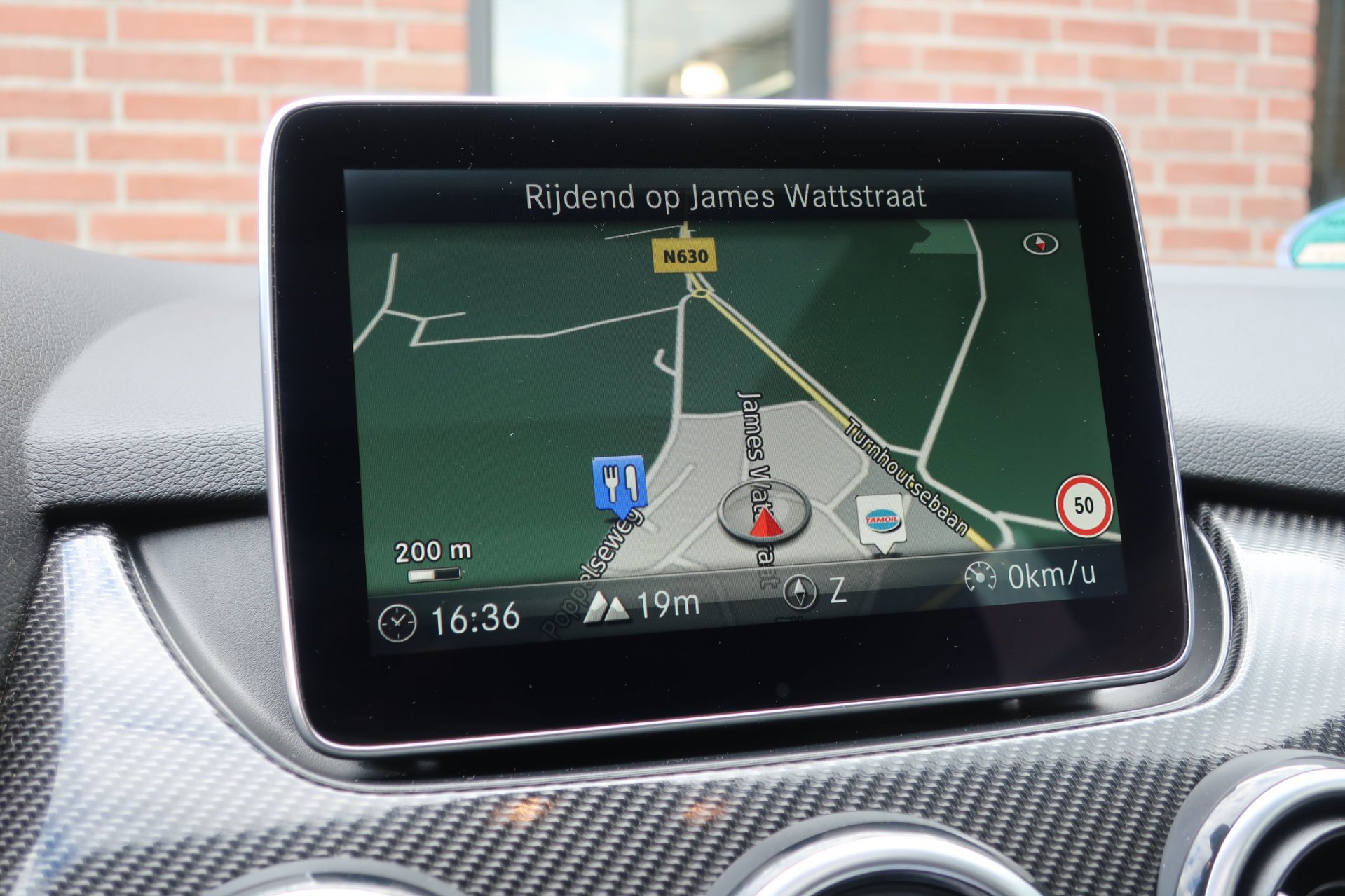 Mercedes-Benz B-klasse 180 Ambition AMG 2e (2016), foto 28