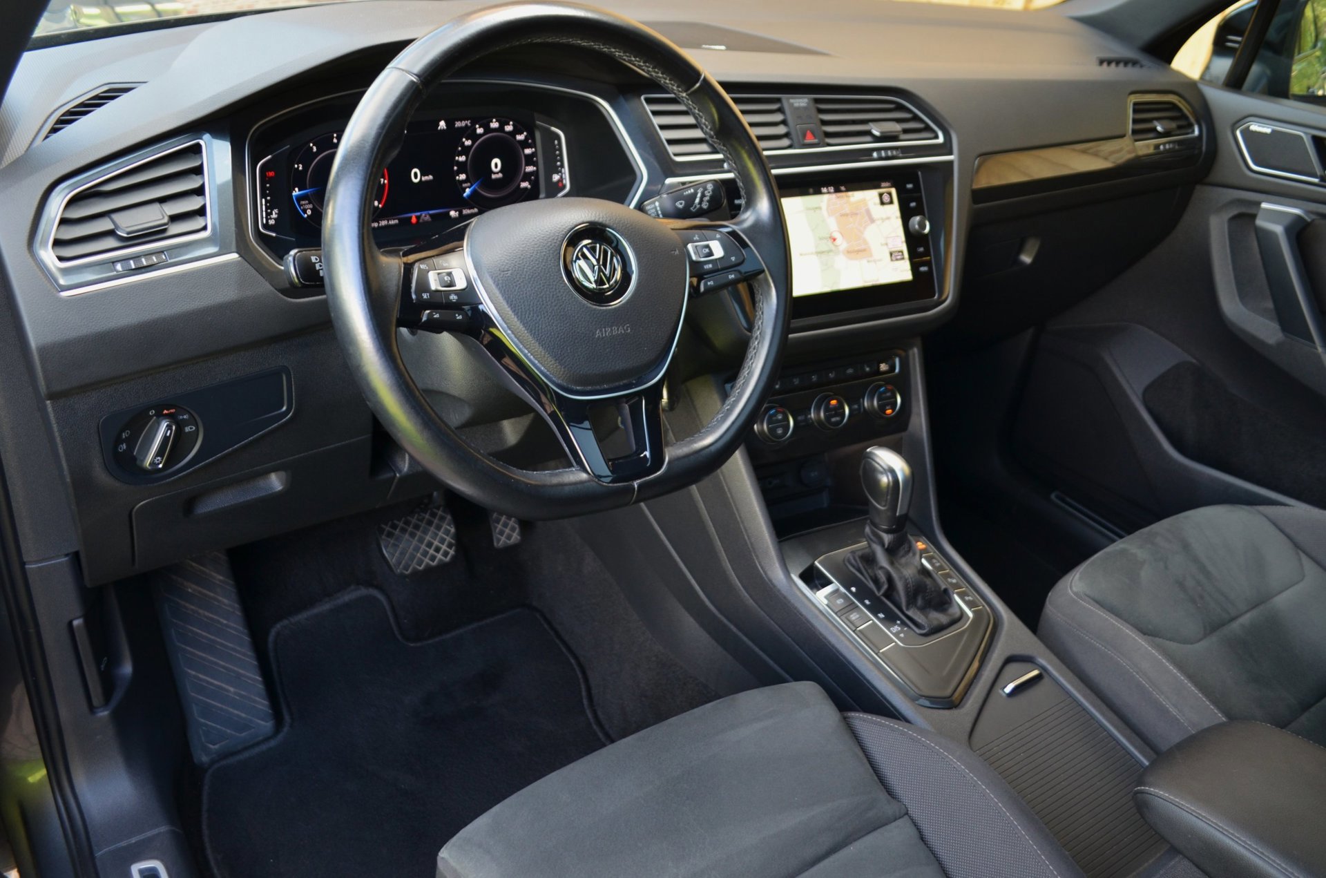 Volkswagen Tiguan 1.5 TSI ACT Highline Business R-Line (2020), foto 12