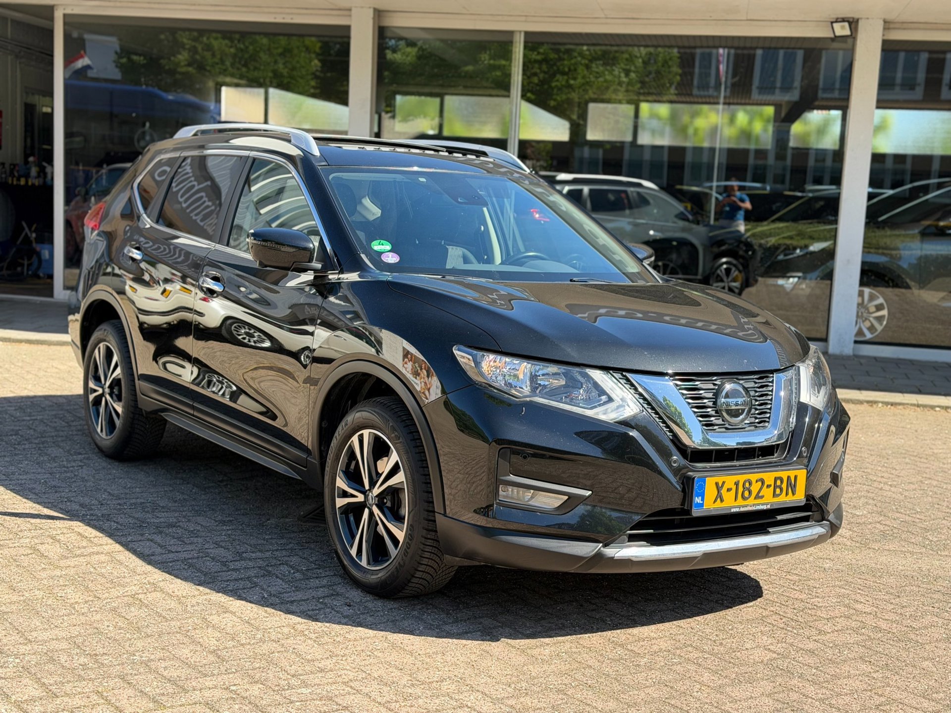 Nissan X-Trail 1.3 DIG-T Tekna (2020), foto 1