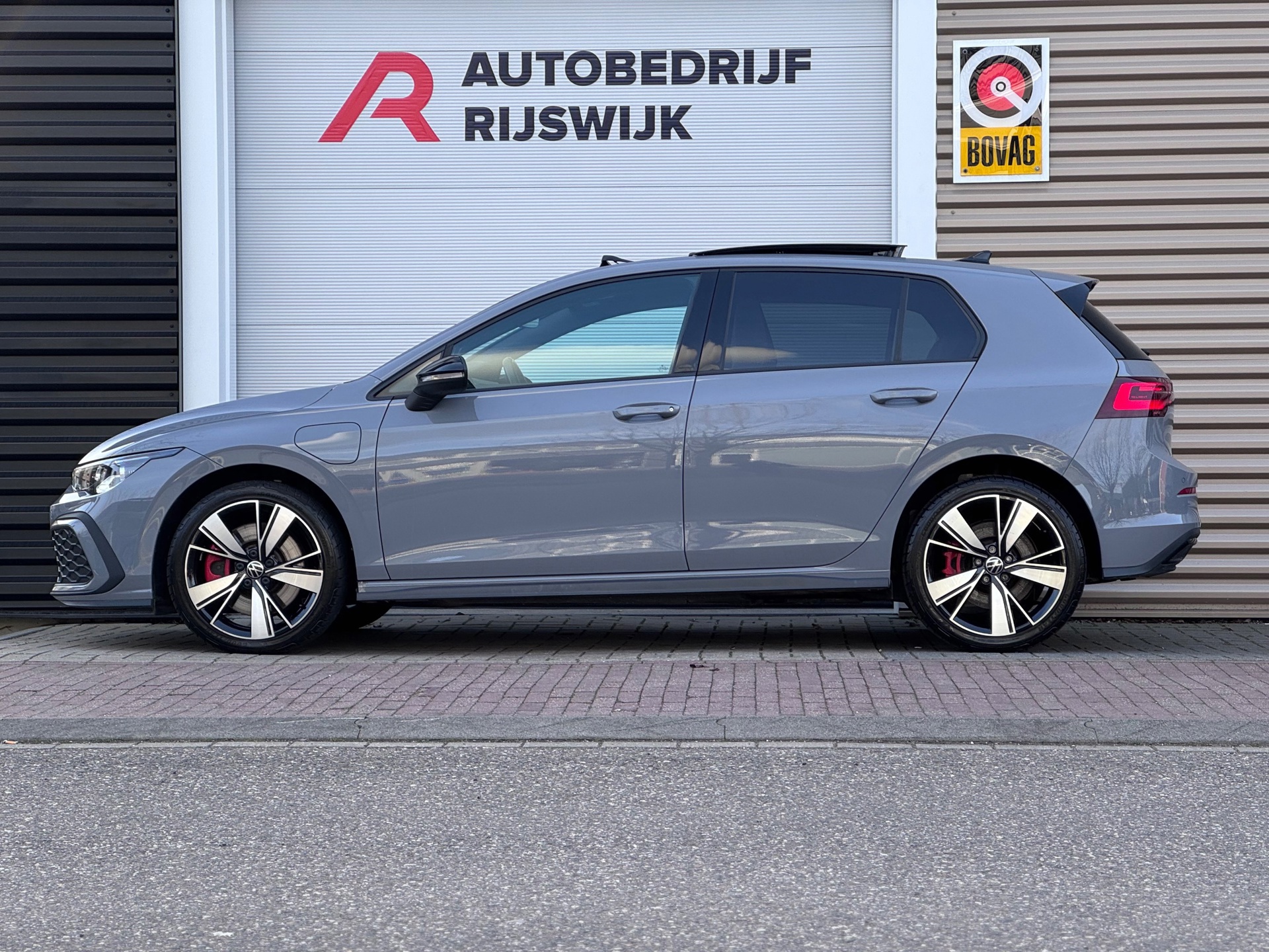 Volkswagen Golf 1.4 eHybrid GTE (2022), foto 2