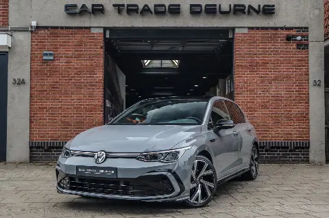 Volkswagen Golf 8 1.5 eTSI R-Line Business CAMERA (2021)