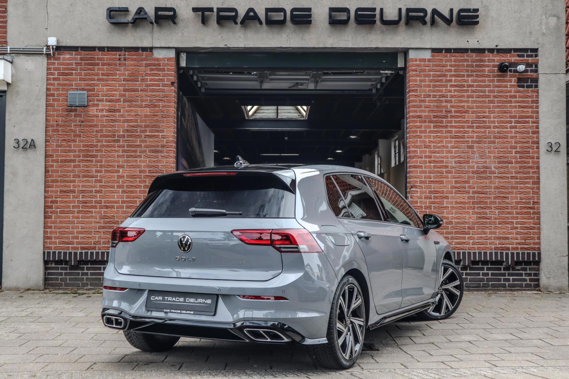 Volkswagen Golf 8 1.5 eTSI R-Line Business CAMERA (2021), foto 8