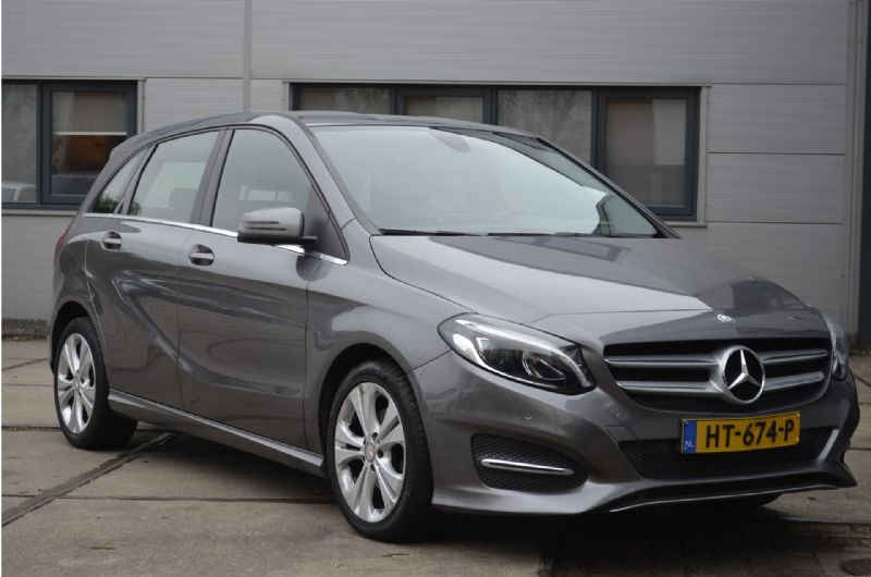 Mercedes-Benz B-klasse 180 Ambition (2016), foto 5
