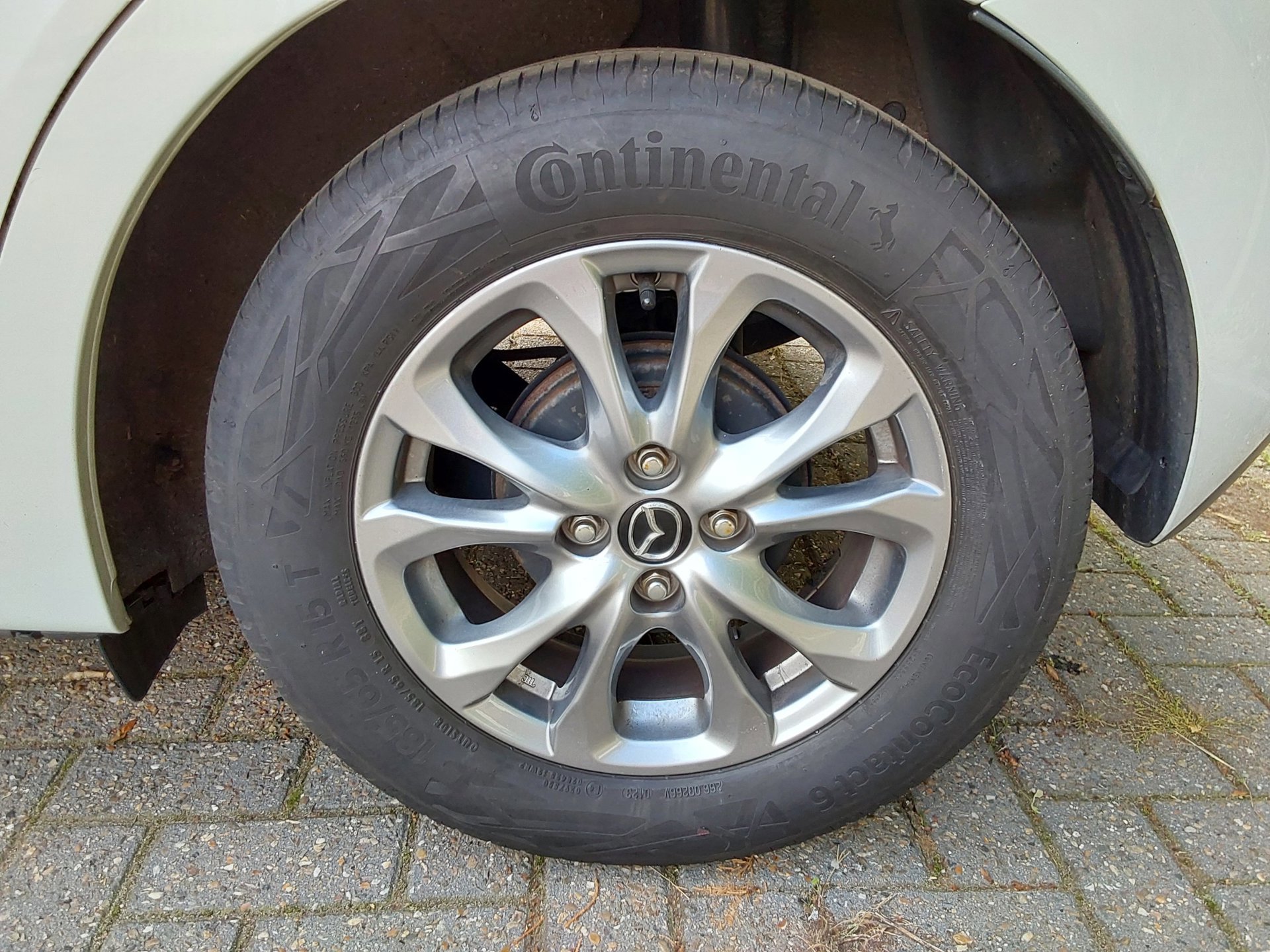 Mazda 2 1.5 Skyactiv-G Comfort (2022), foto 17