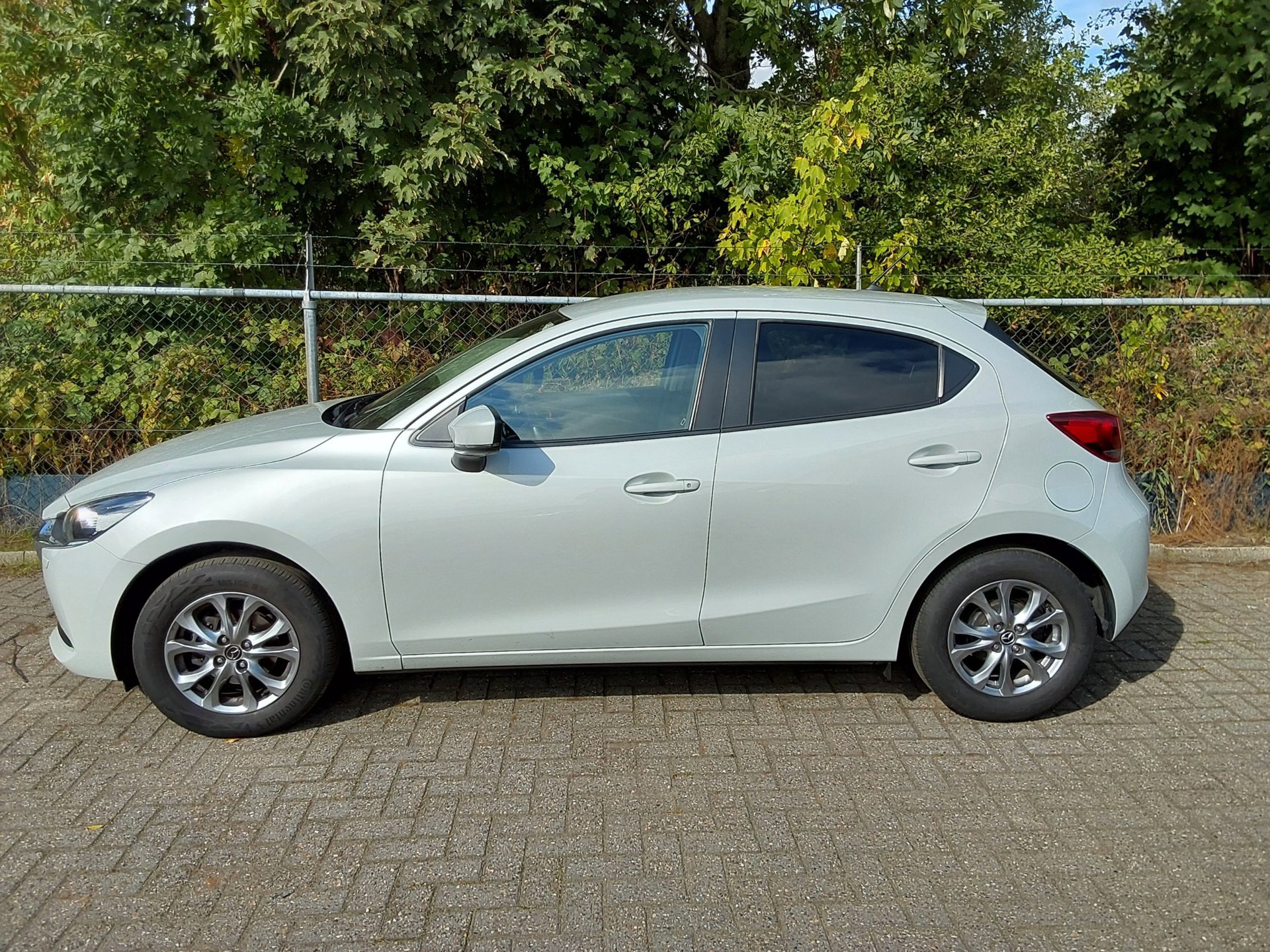 Mazda 2 1.5 Skyactiv-G Comfort (2022), foto 3