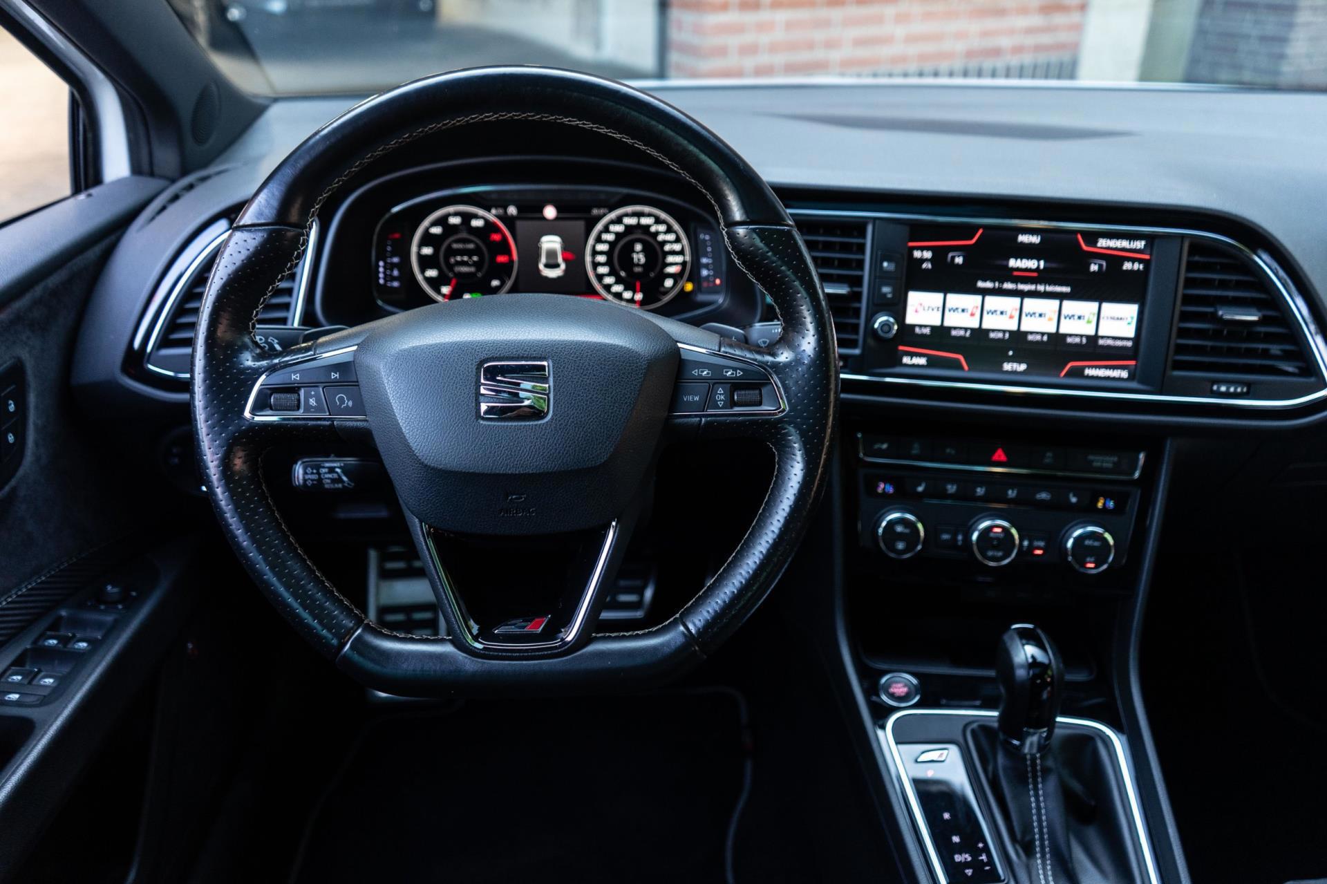 Seat Leon Cupra 2.0 TSI 300 (2018), foto 14