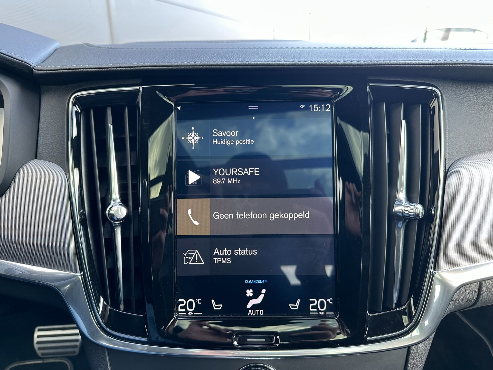 Volvo V90 2.0 T8 AWD R-design (2018), foto 24