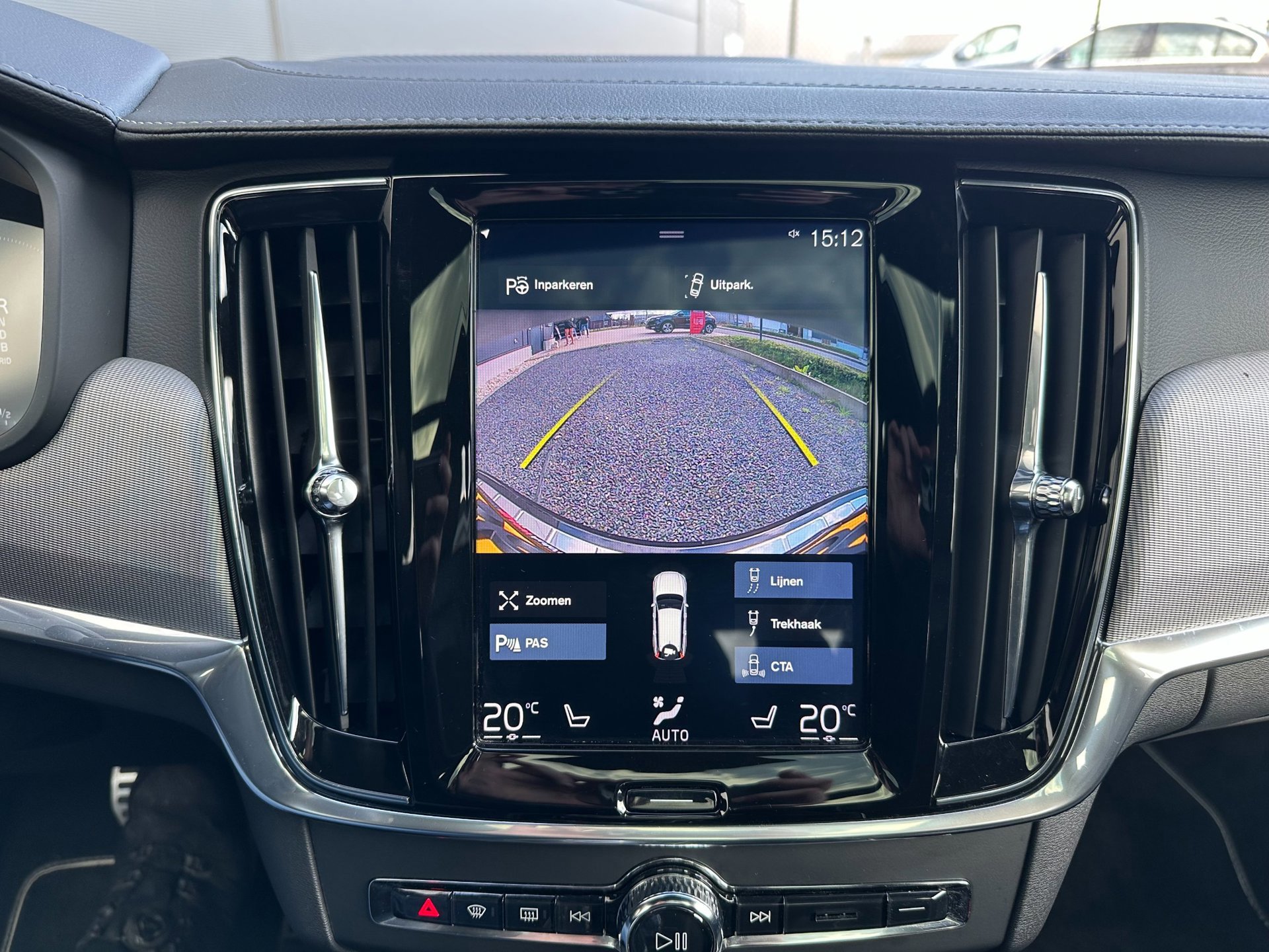 Volvo V90 2.0 T8 AWD R-design (2018), foto 25