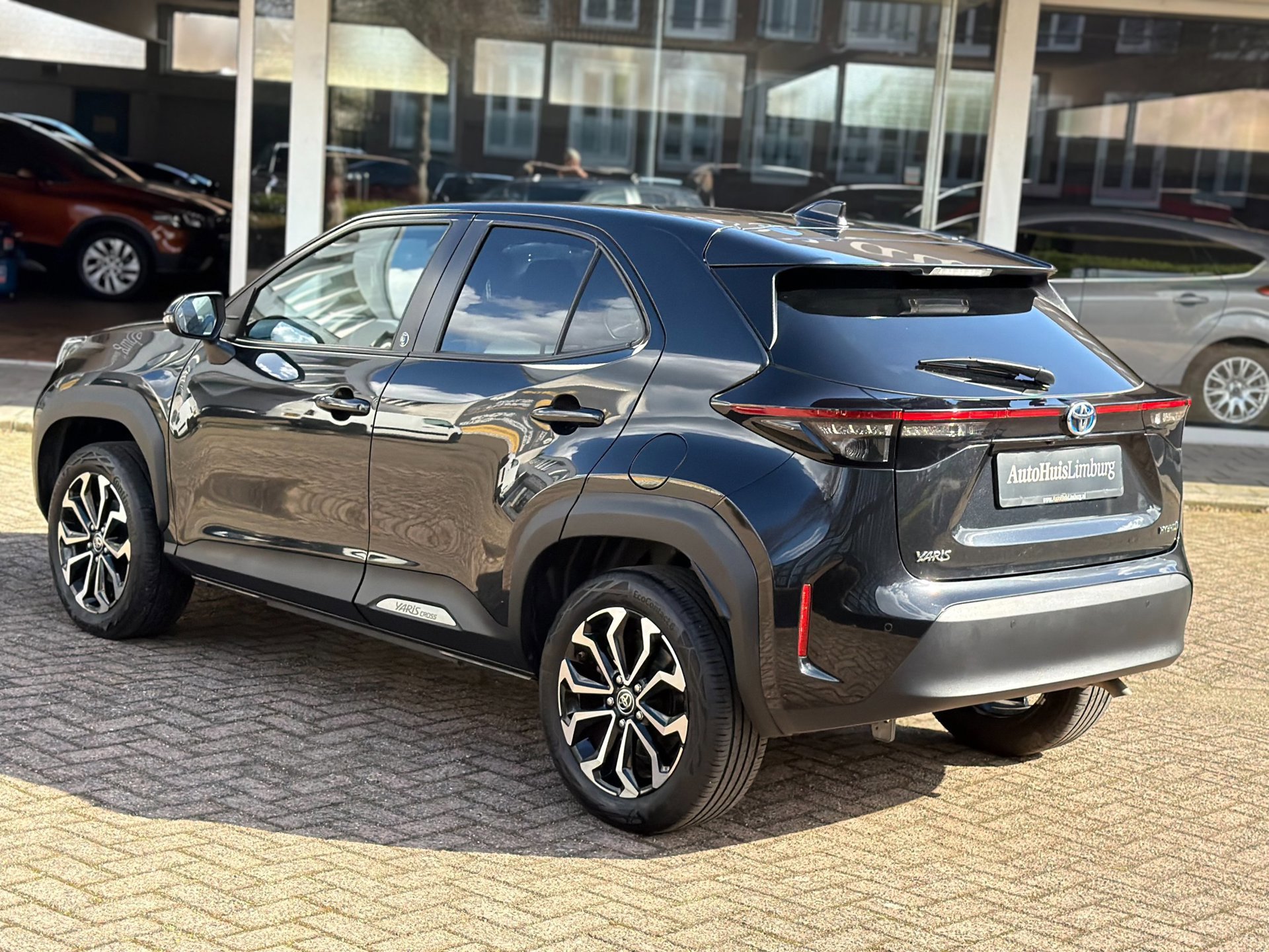 Toyota Yaris Cross 1.5 Hybrid Dynamic (2023), foto 28