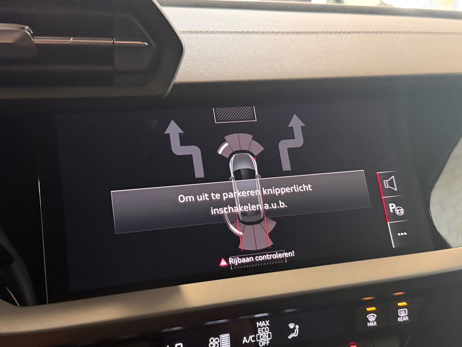 Audi A3 Limousine 35 TFSI S edition (2024), foto 35