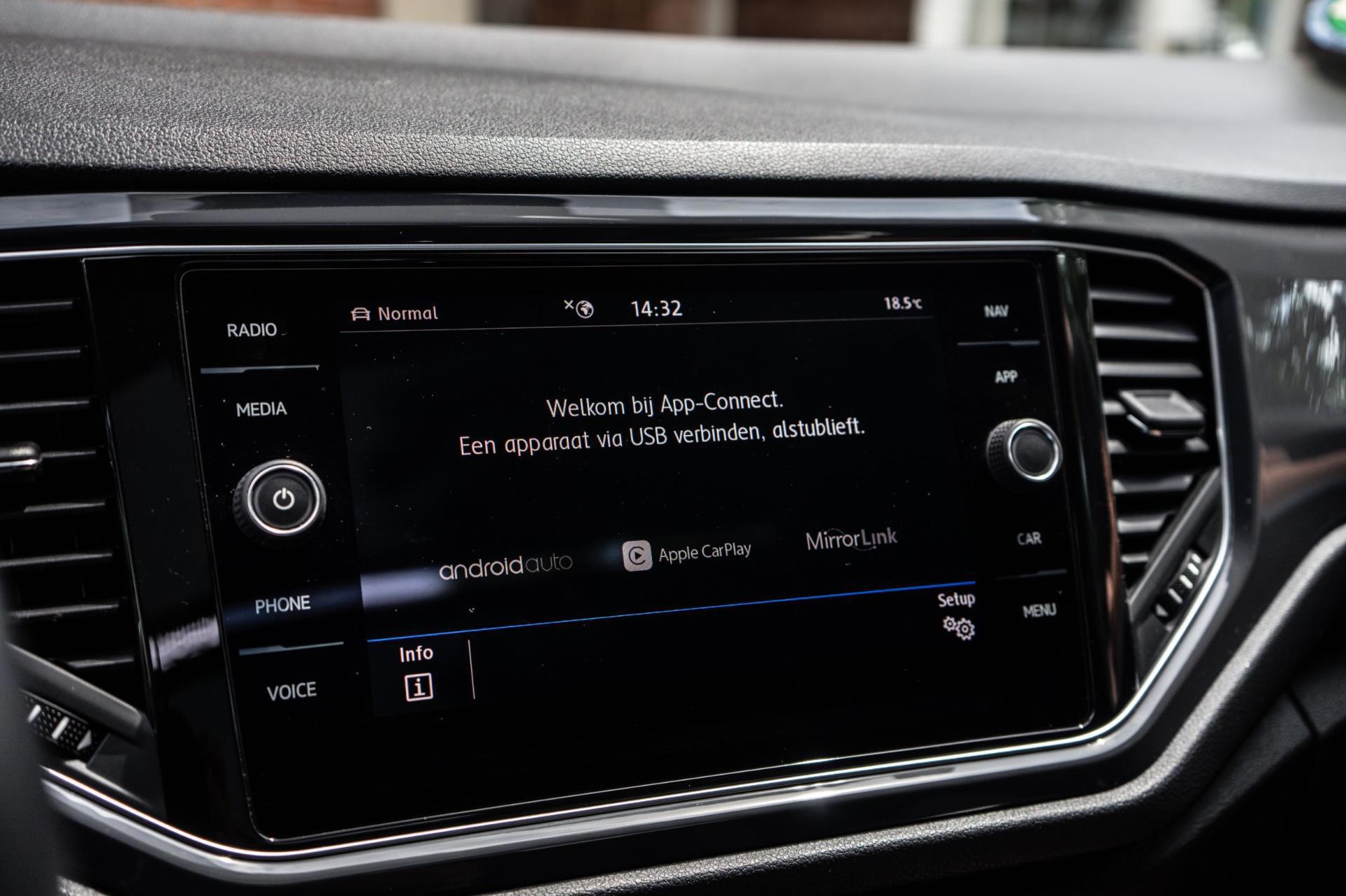 Volkswagen T-Roc 2.0 TSI 4Motion Sport Business R (2019), foto 24