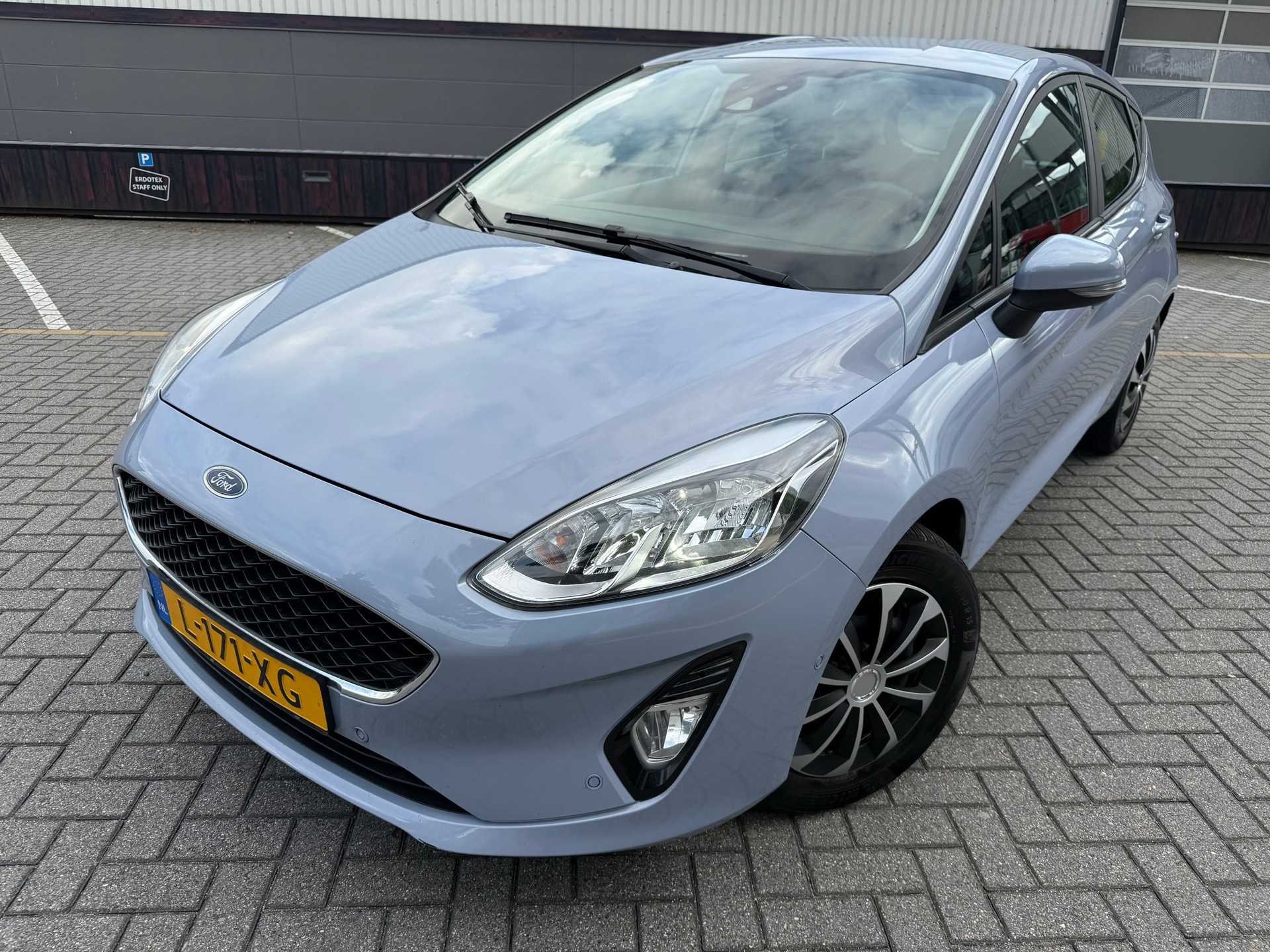 Ford Fiesta 1.0 EcoBoost Connected (2021), foto 19