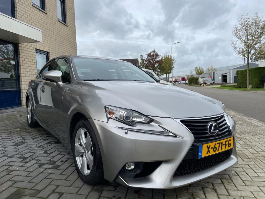 Lexus IS 300h Business Line Pro (2017), foto 3