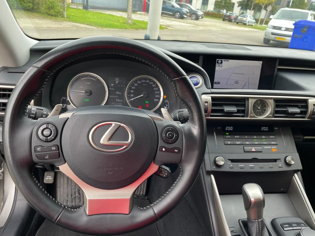 Lexus IS 300h Business Line Pro (2017), foto 8