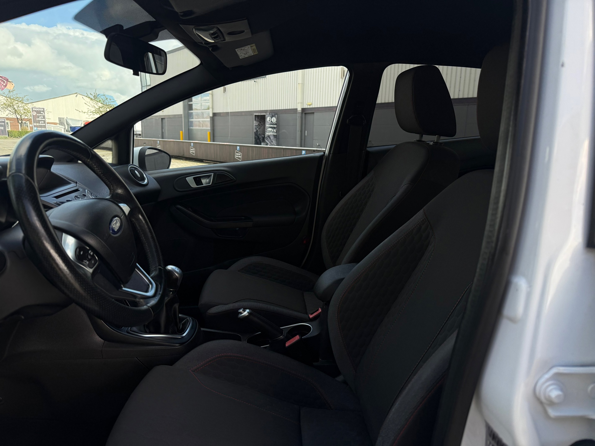 Ford Fiesta 1.0 EcoBoost Titanium (2017), foto 10