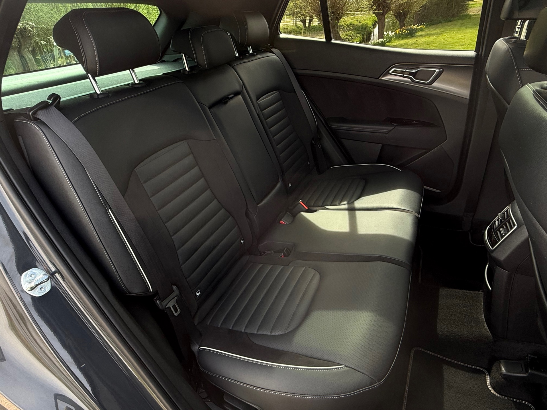 Kia Sportage 1.6 T-GDi Hybrid GT-PlusLine (2023), foto 12
