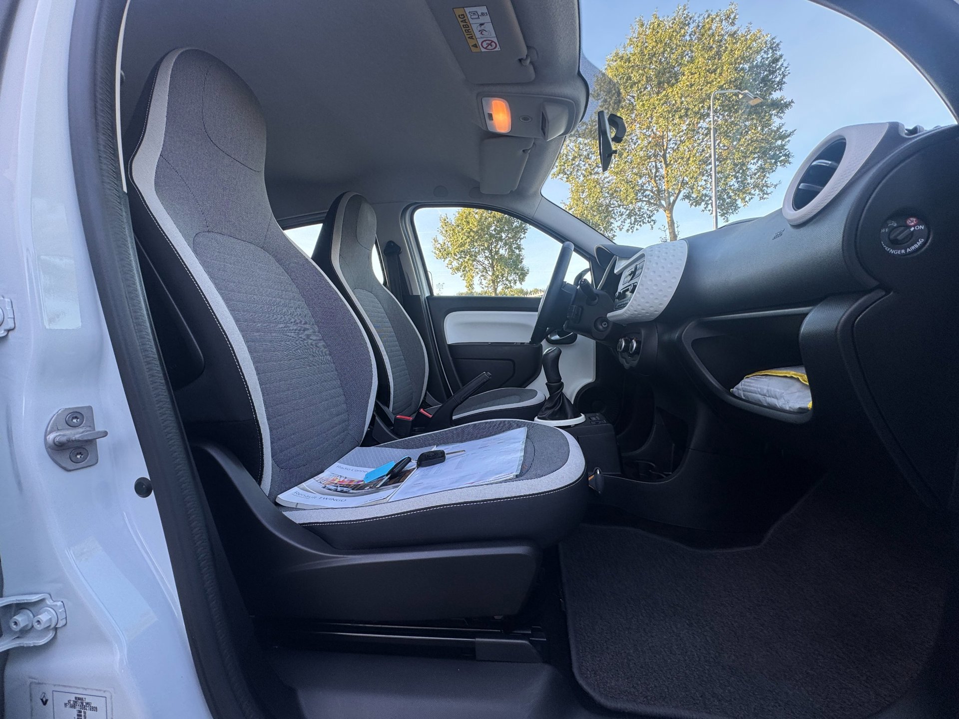 Renault Twingo 1.0 SCe Collection NL AUTO (2018), foto 21