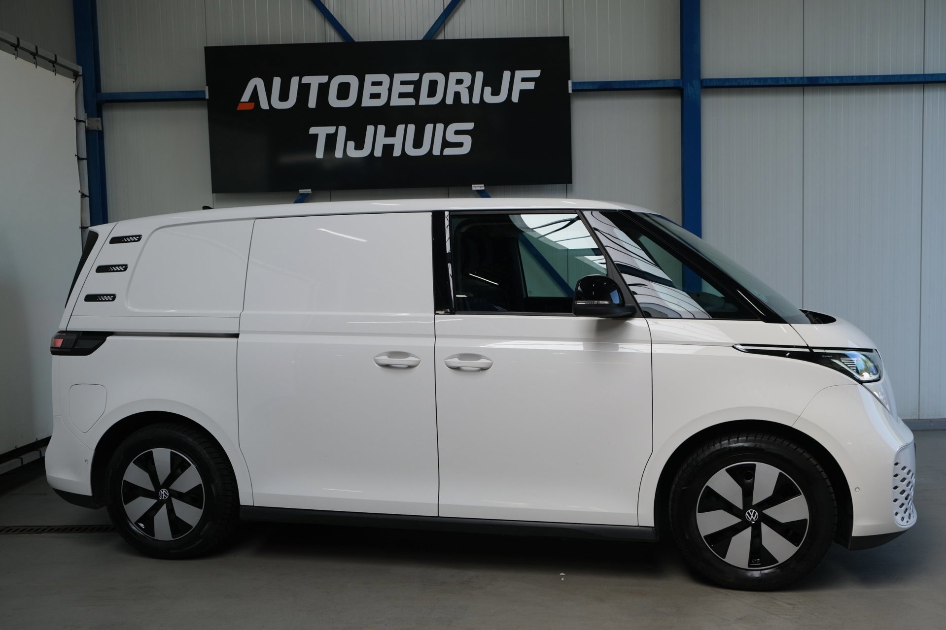 Volkswagen ID. Buzz Cargo 77 kWh SOH 94% (2023), foto 2