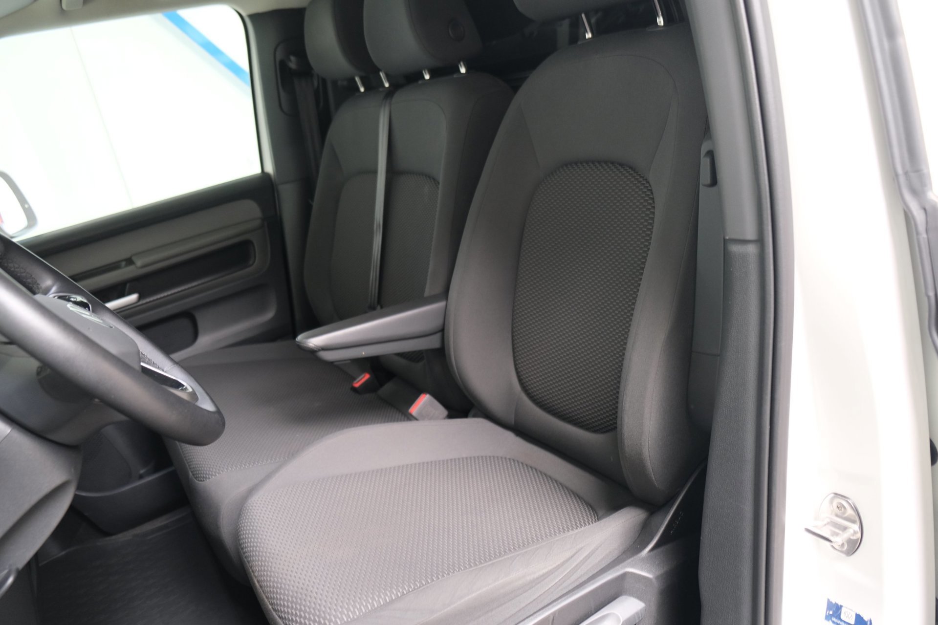Volkswagen ID. Buzz Cargo 77 kWh SOH 94% (2023), foto 17
