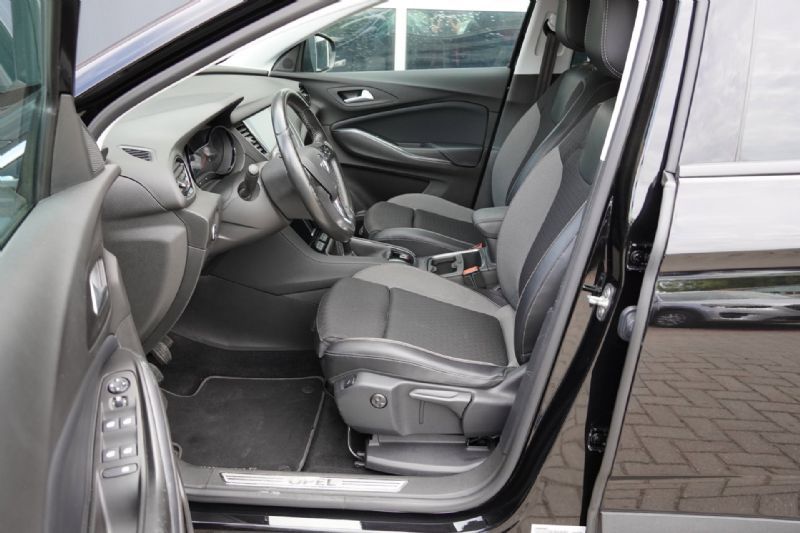 Opel Grandland X X 2019 (2019), foto 14