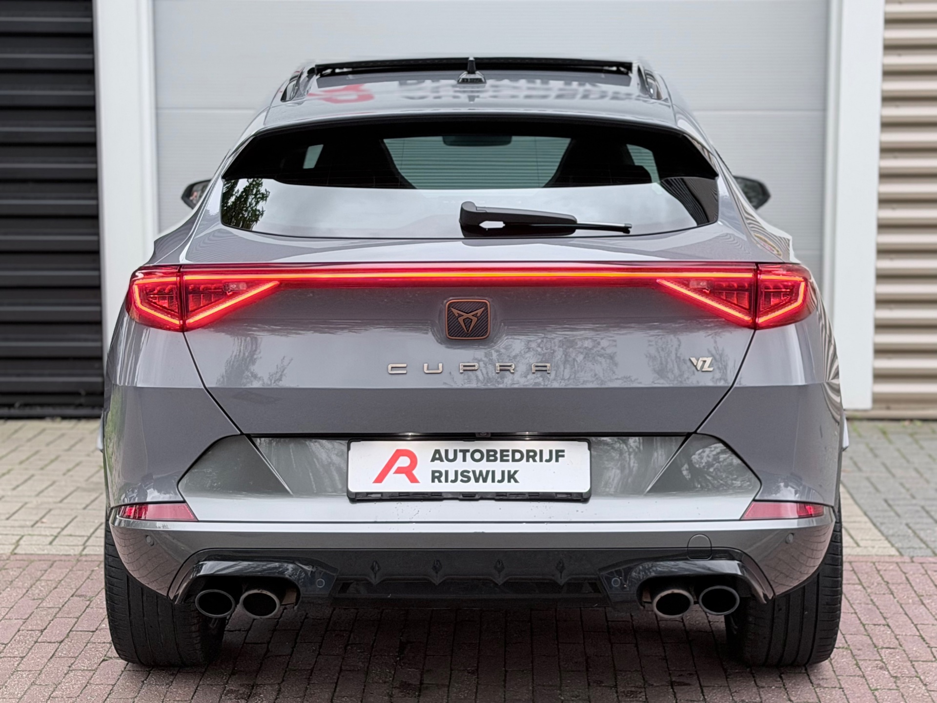 CUPRA Formentor 2.0 TSI 4DRIVE (2022), foto 8