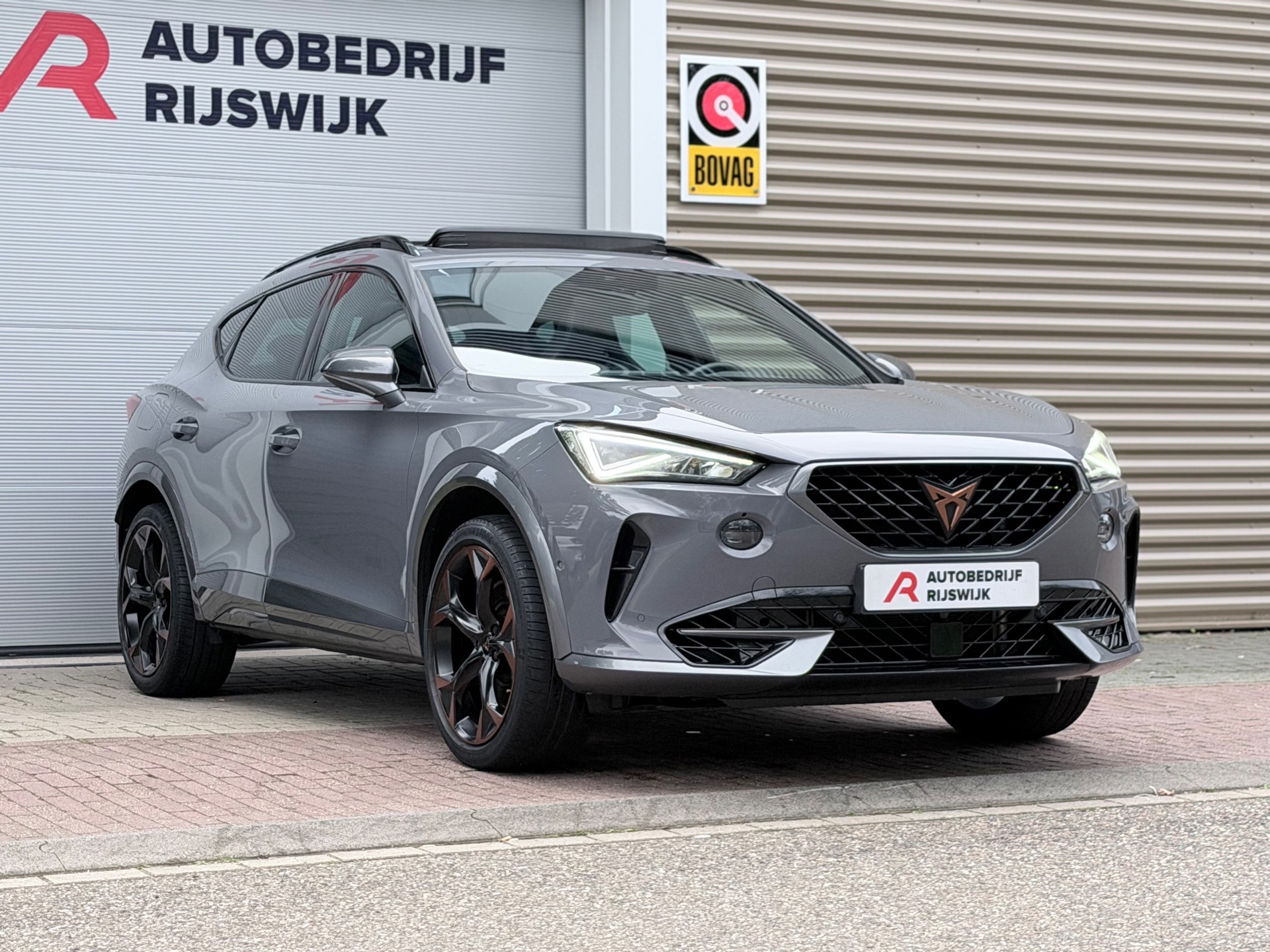 CUPRA Formentor 2.0 TSI 4DRIVE (2022), foto 10