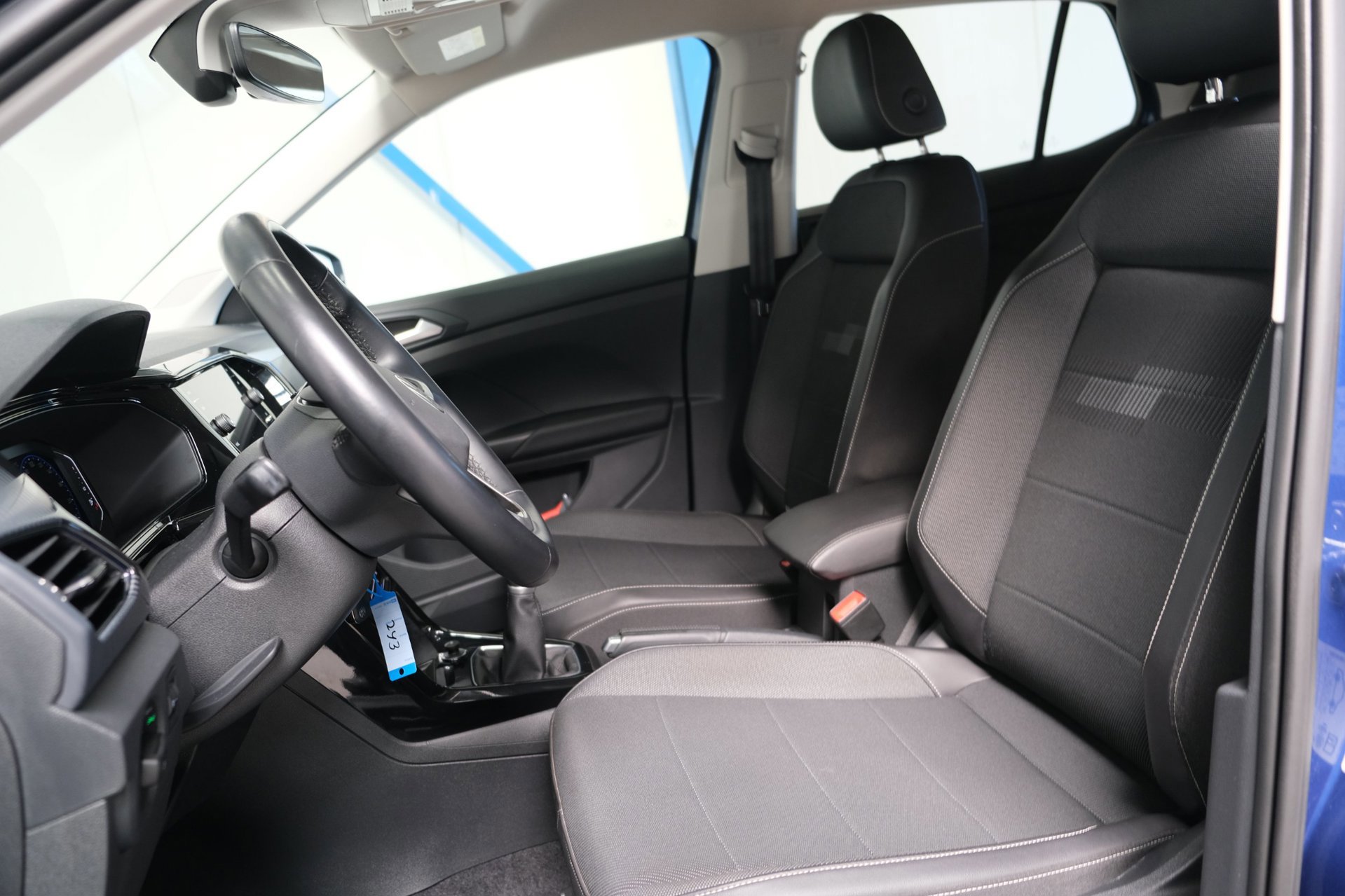 Volkswagen T-Cross 1.0 TSI Life (2022), foto 12