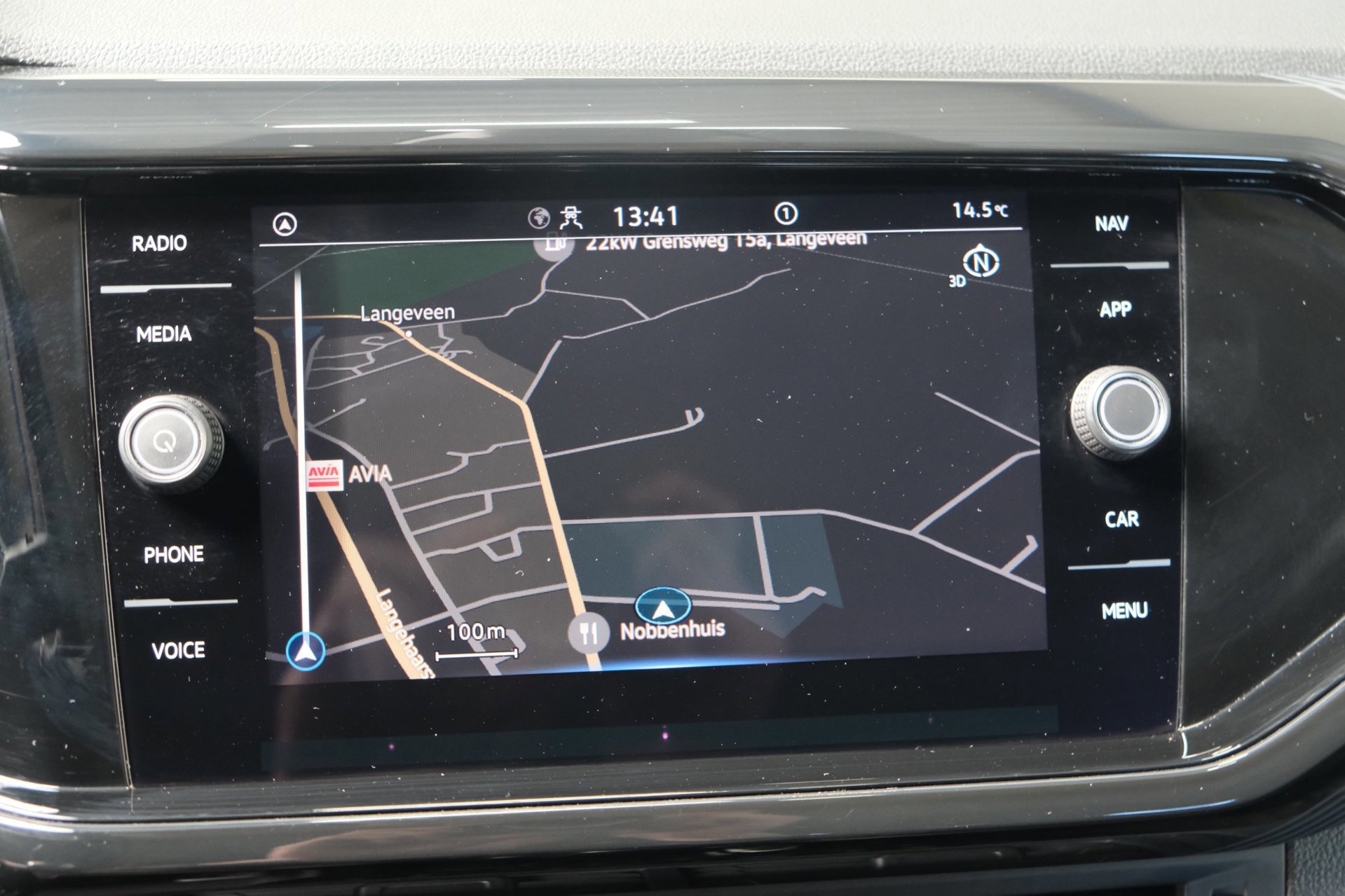 Volkswagen T-Cross 1.0 TSI Life (2022), foto 15