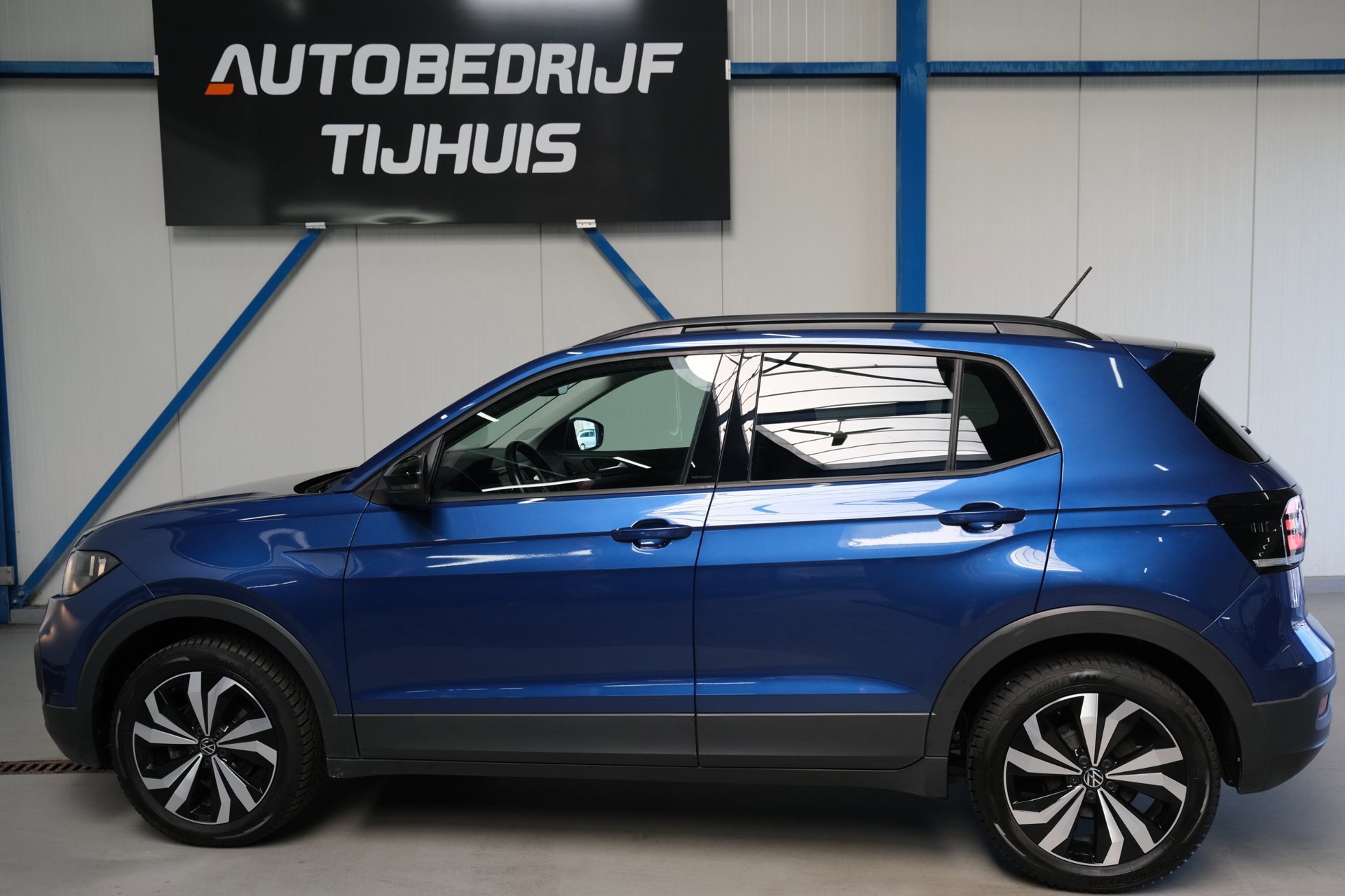 Volkswagen T-Cross 1.0 TSI Life (2022), foto 5