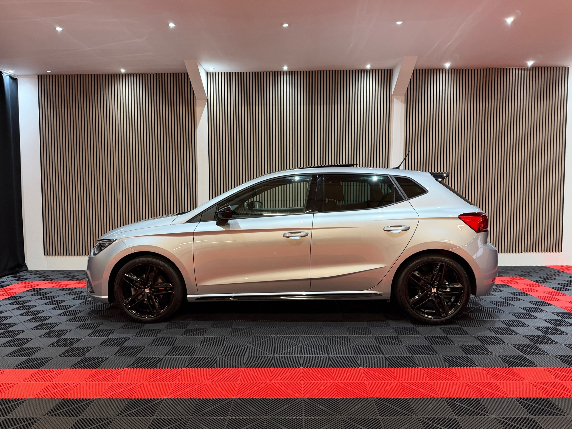 Seat Ibiza 1.5 TSI FR Business Black Line Face lift (2023), foto 9