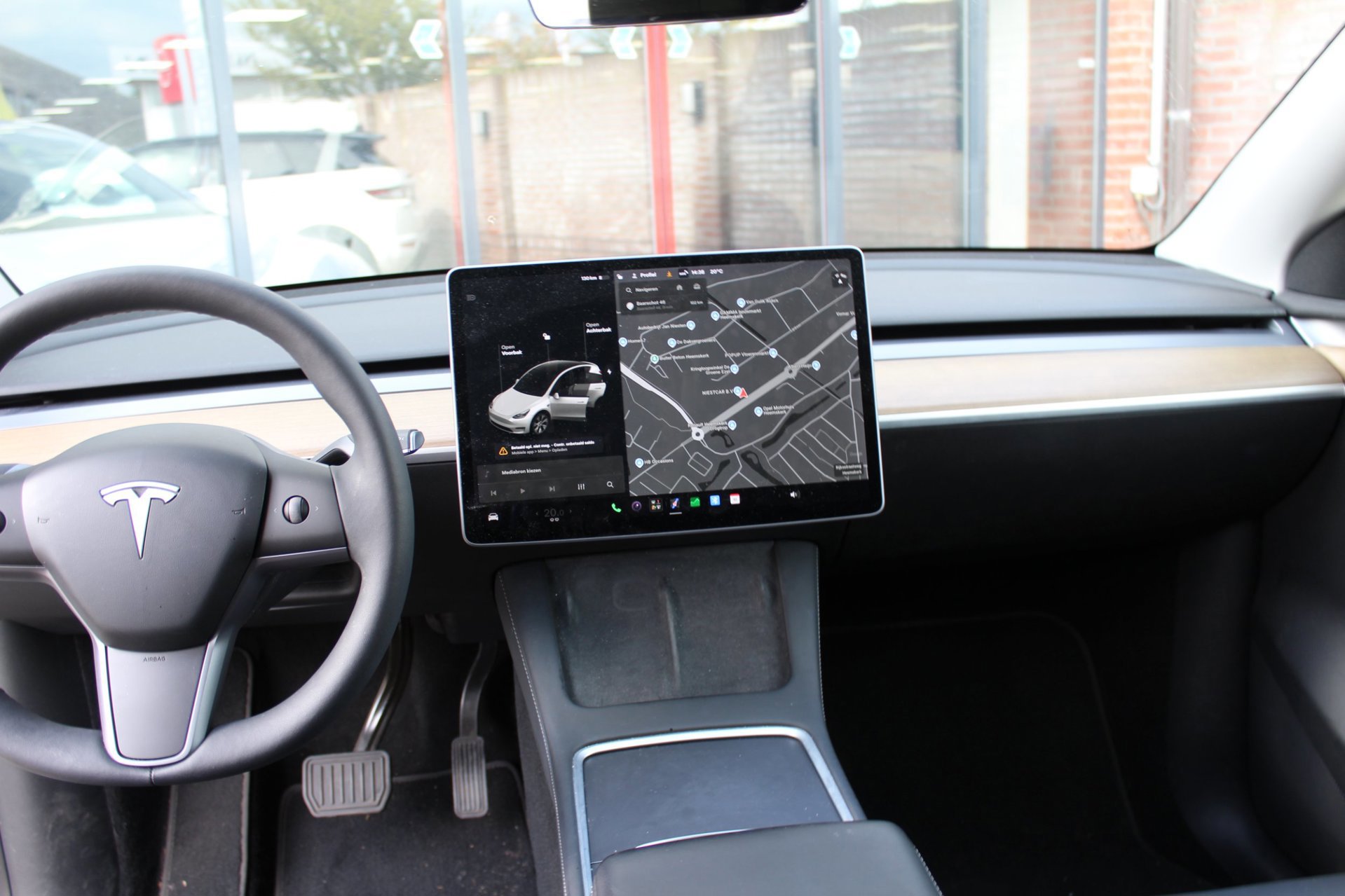 Tesla Model Y Long Range AWD 75 kWh SOH 93 (2021), foto 12