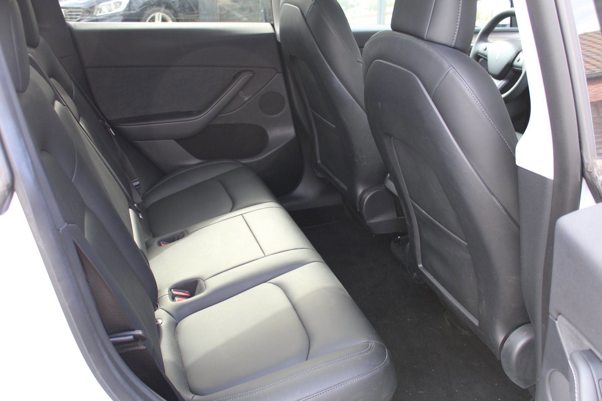 Tesla Model Y Long Range AWD 75 kWh SOH 93 (2021), foto 15