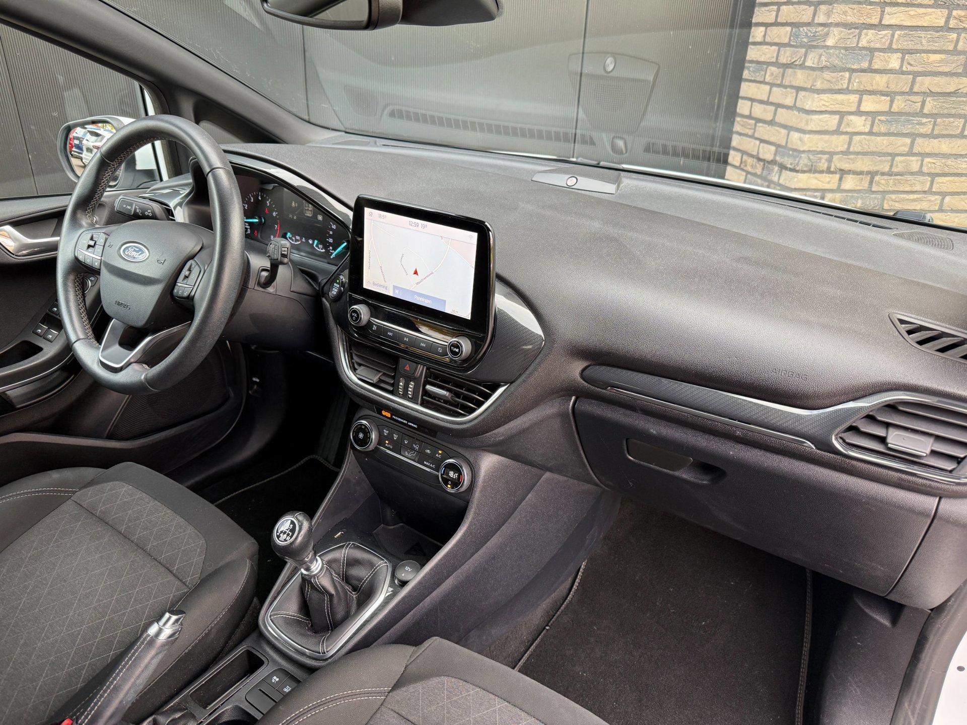 Ford Fiesta 1.0 EcoBoost Active X (2020), foto 25