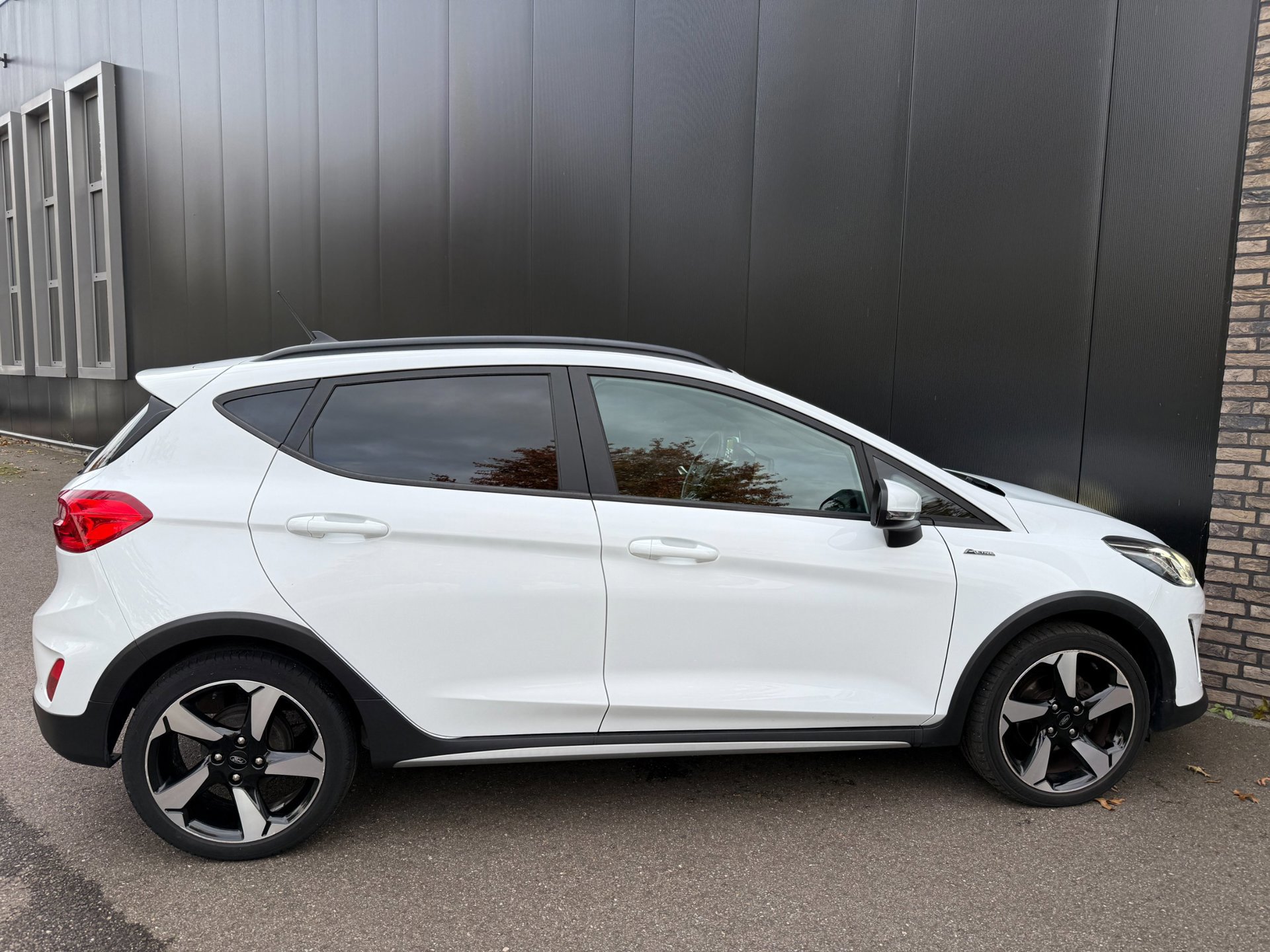 Ford Fiesta 1.0 EcoBoost Active X (2020), foto 7